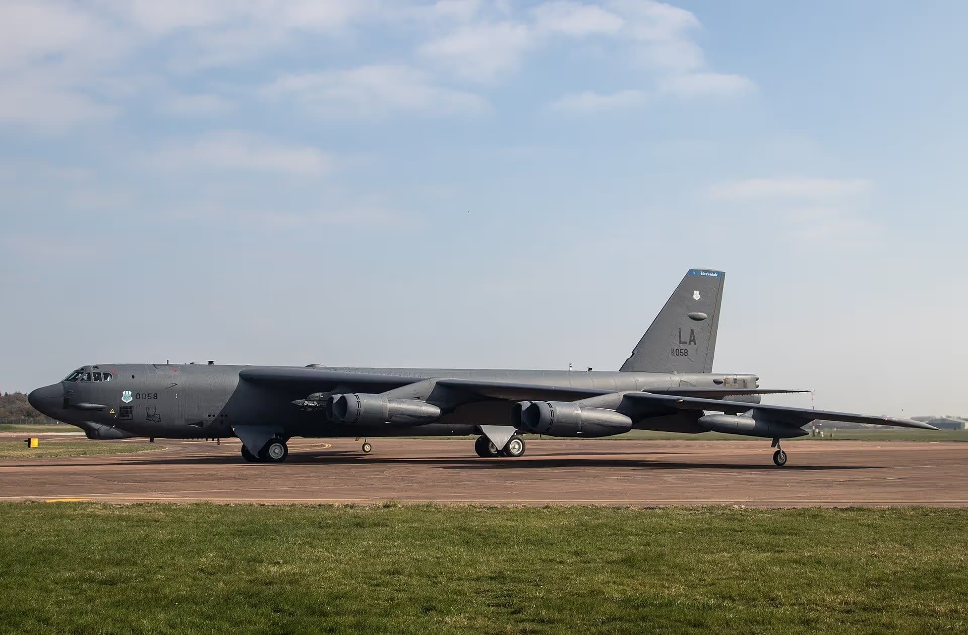 Unidentified — Aircraft