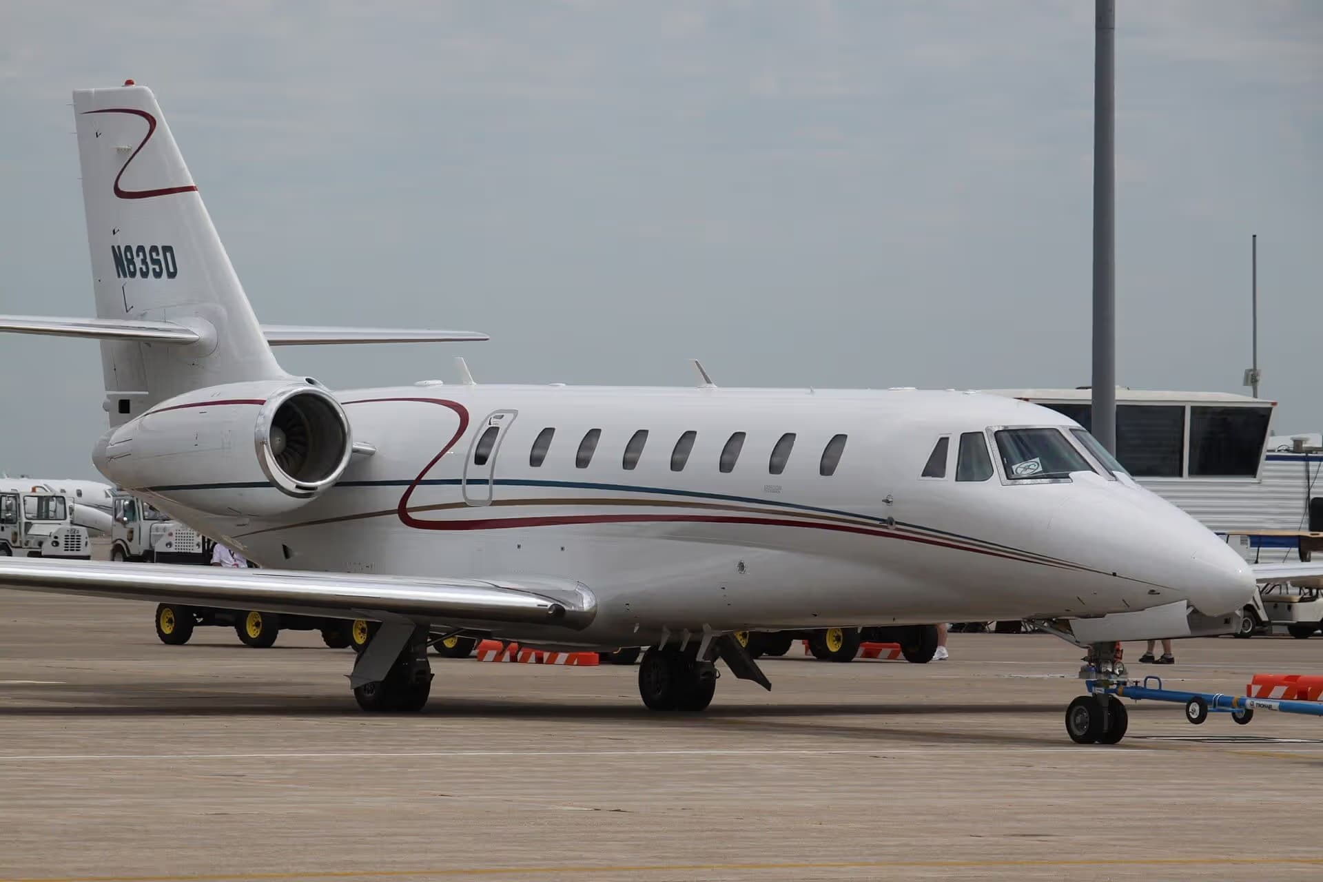 N83SD — Business jet