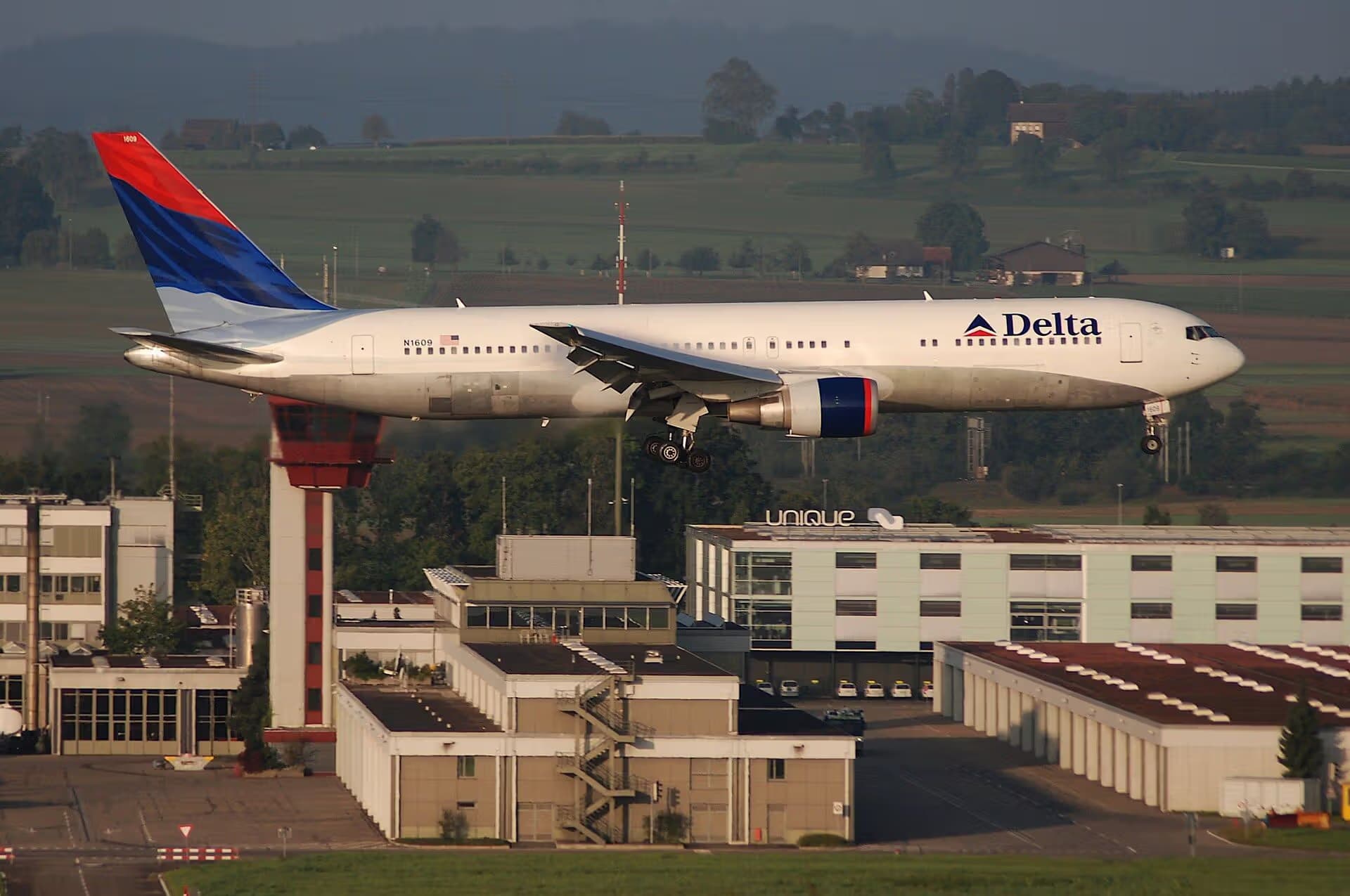 N1609 — Boeing