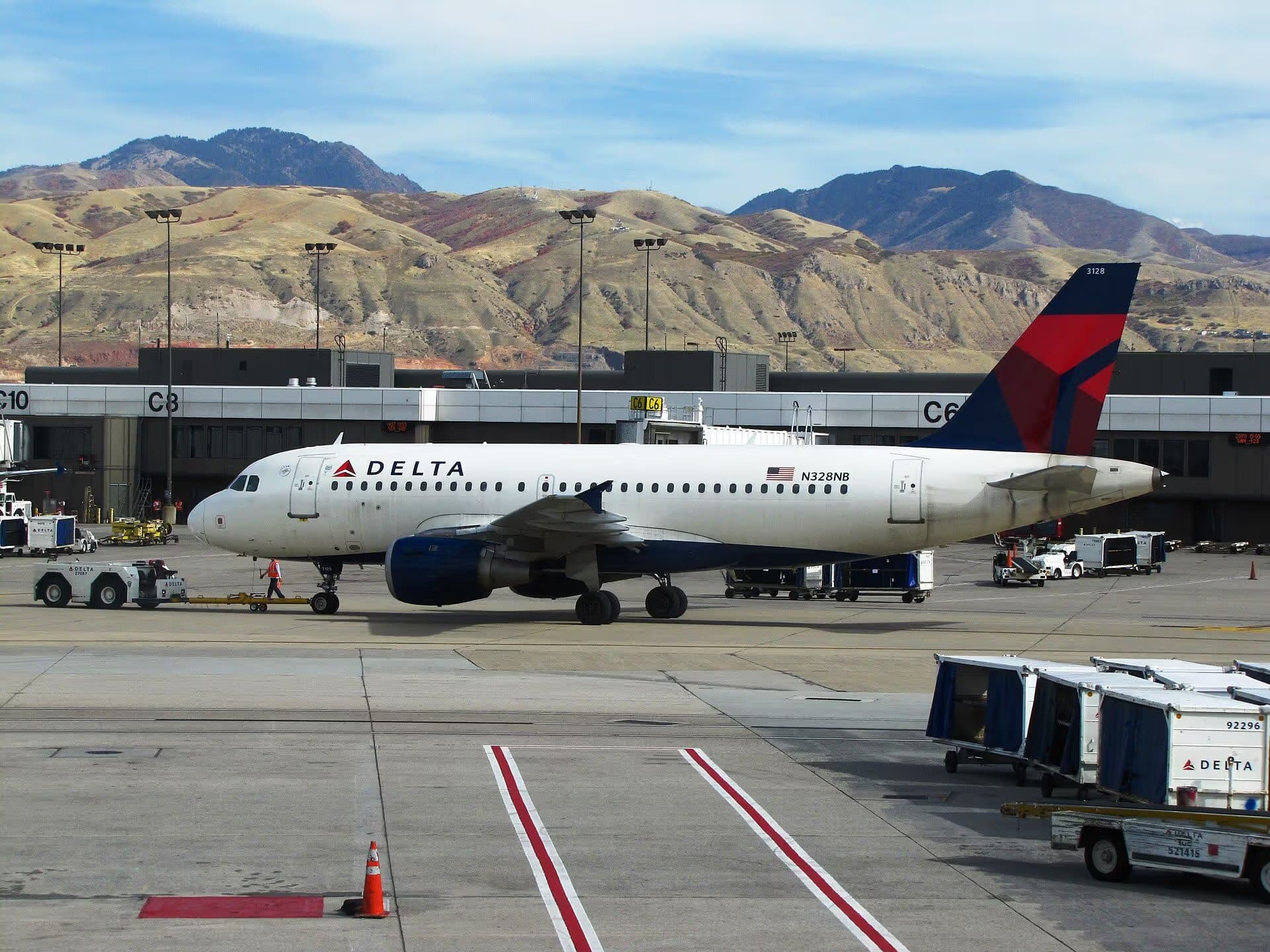 N328NB — Airbus
