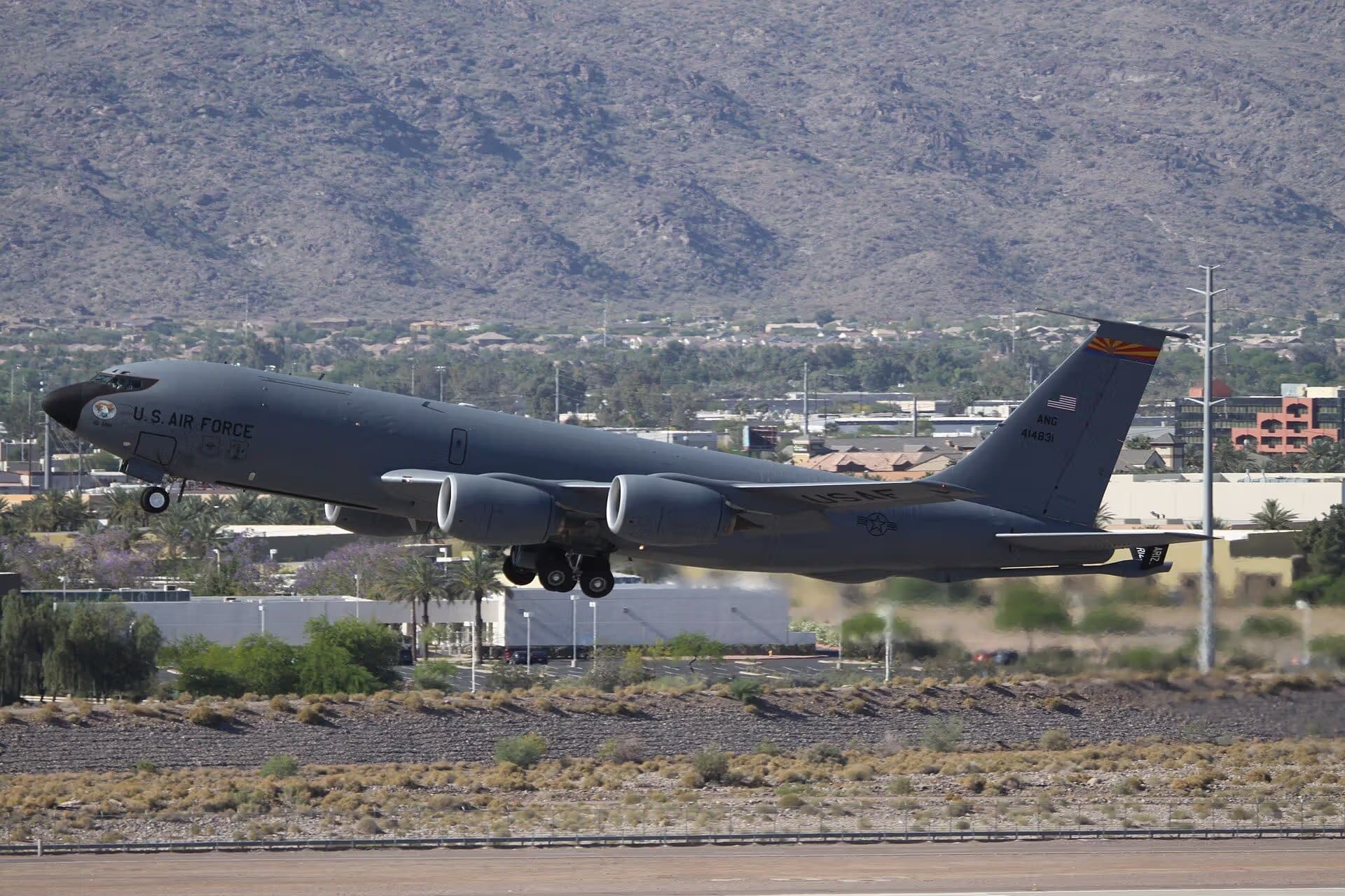 Unidentified — Boeing