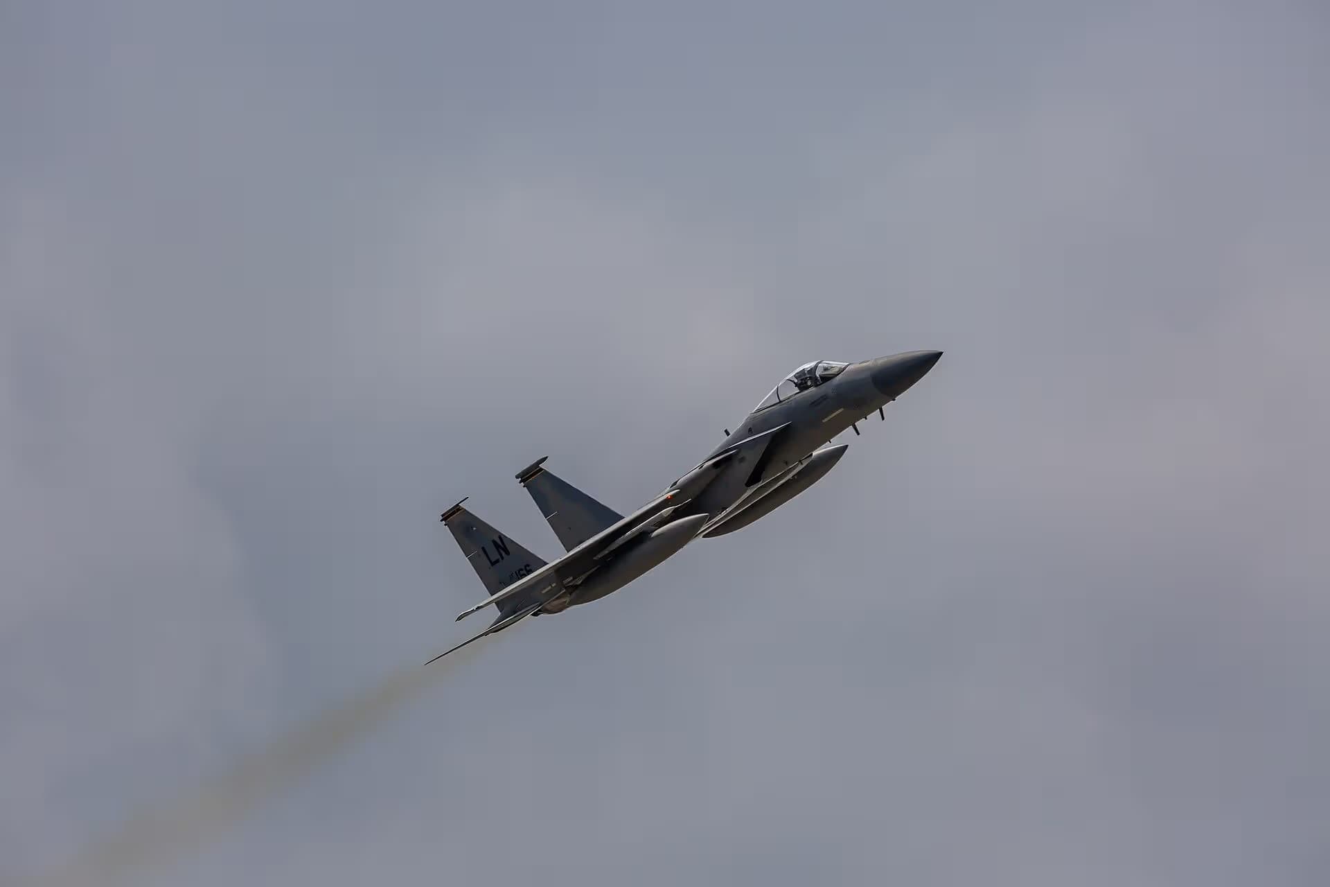 Unidentified — Aircraft