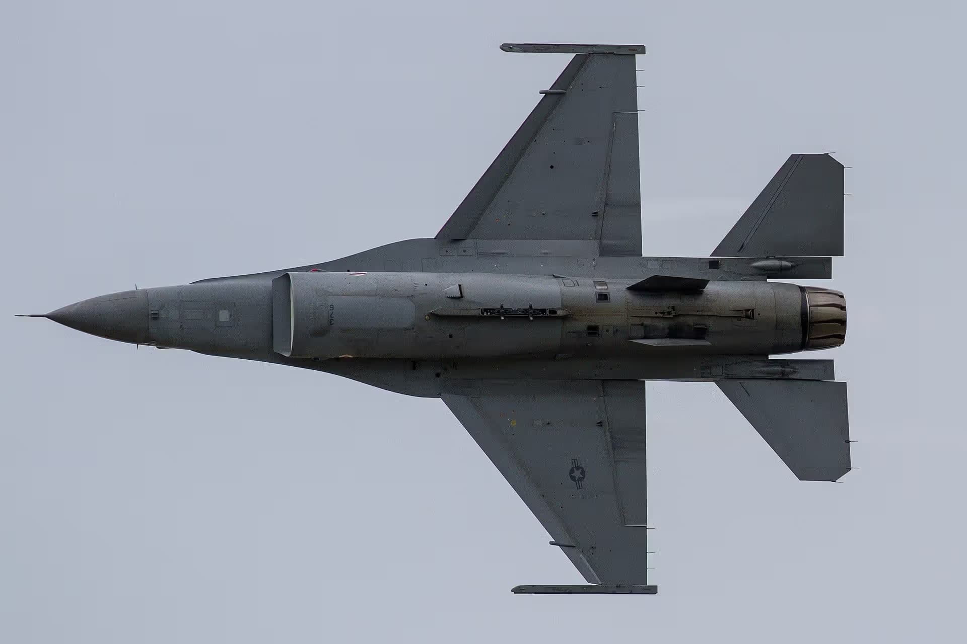 Unidentified — Aircraft
