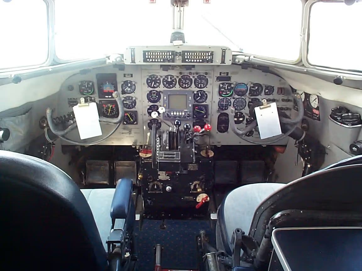 Unidentified — Aircraft