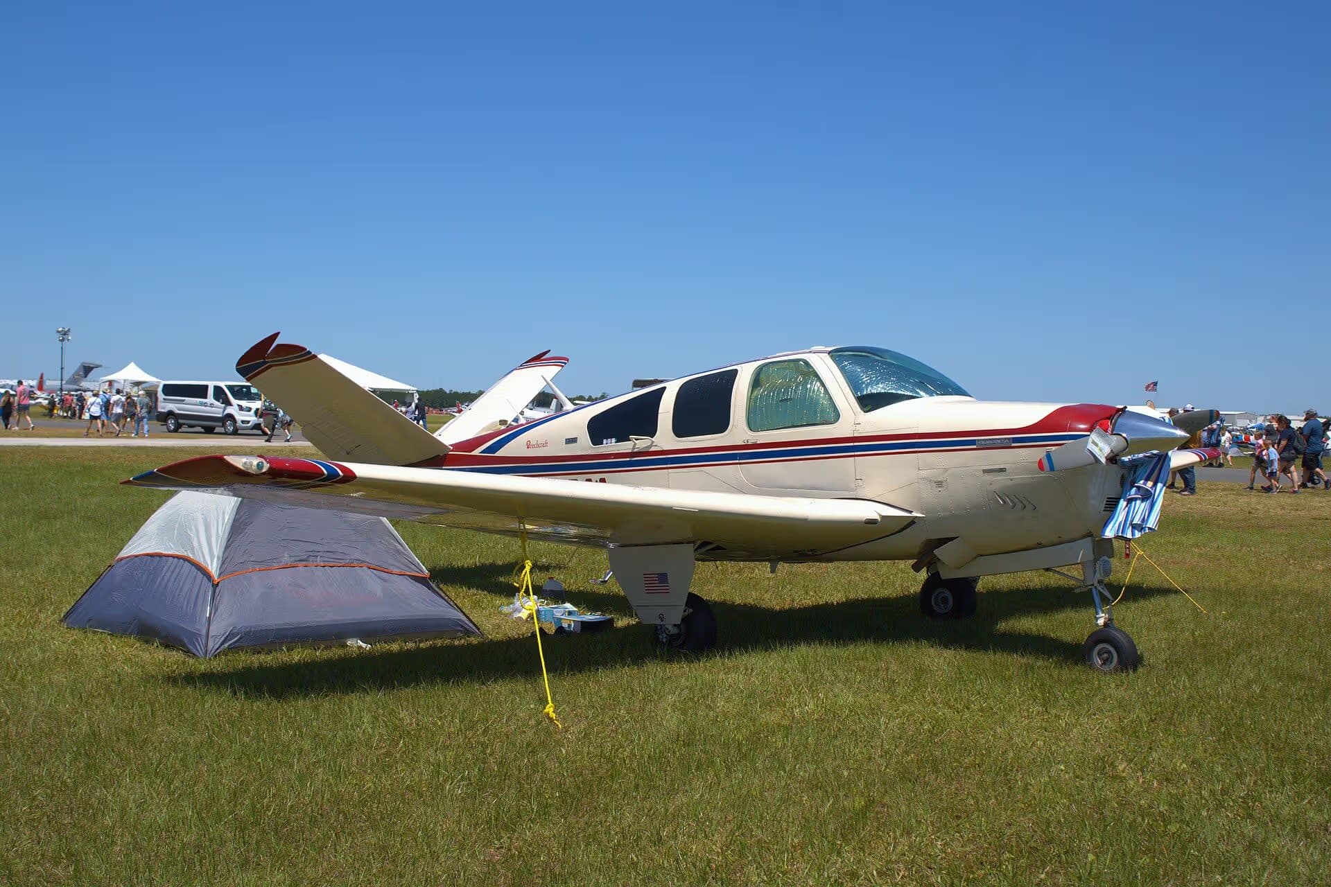 N1512W — Beechcraft