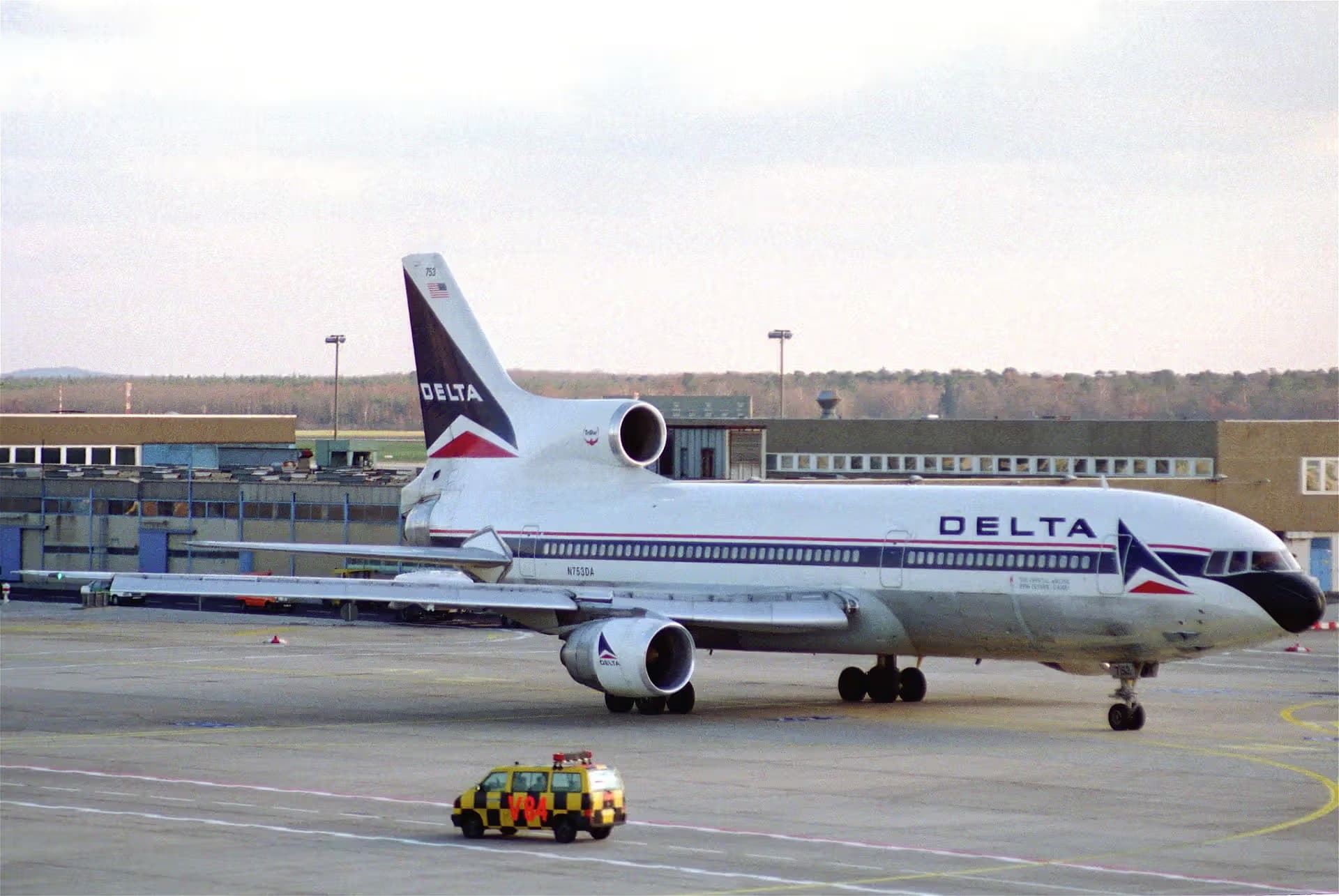 N753DA — Douglas