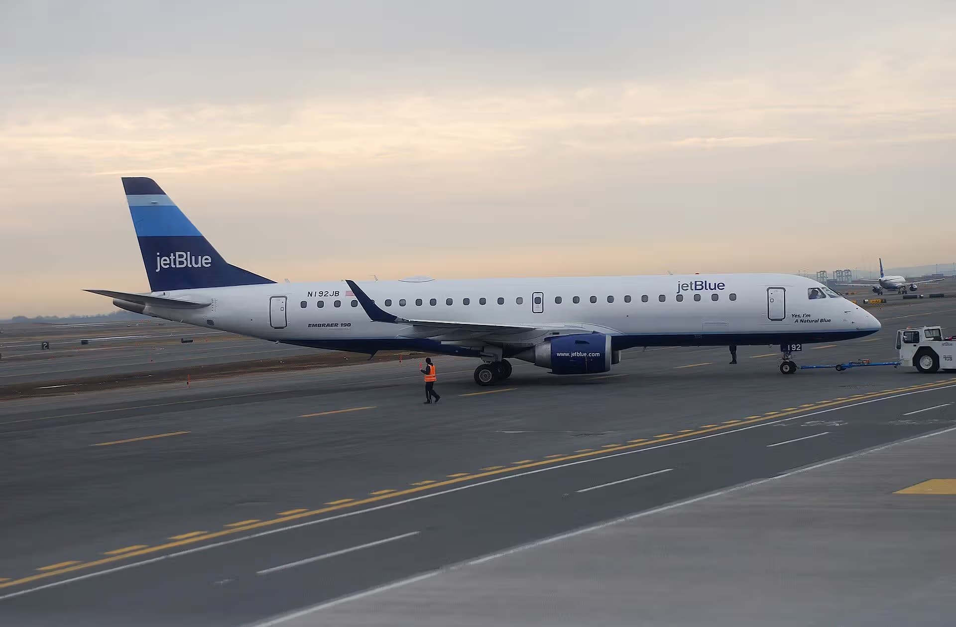 N192JB — Embraer