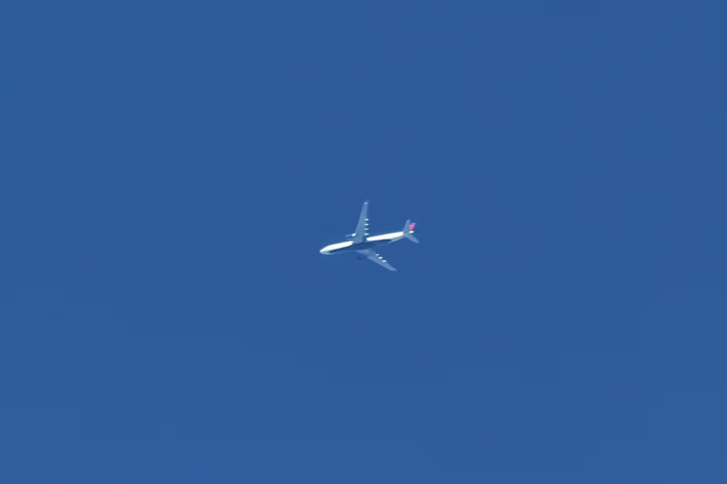 N817NW — Airbus