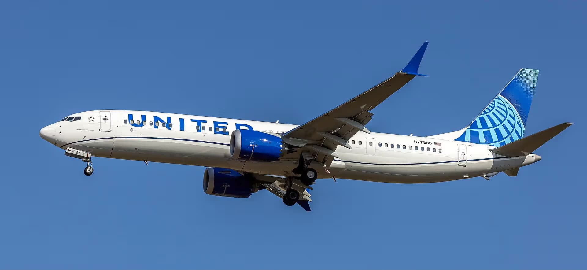 N77590 — Boeing