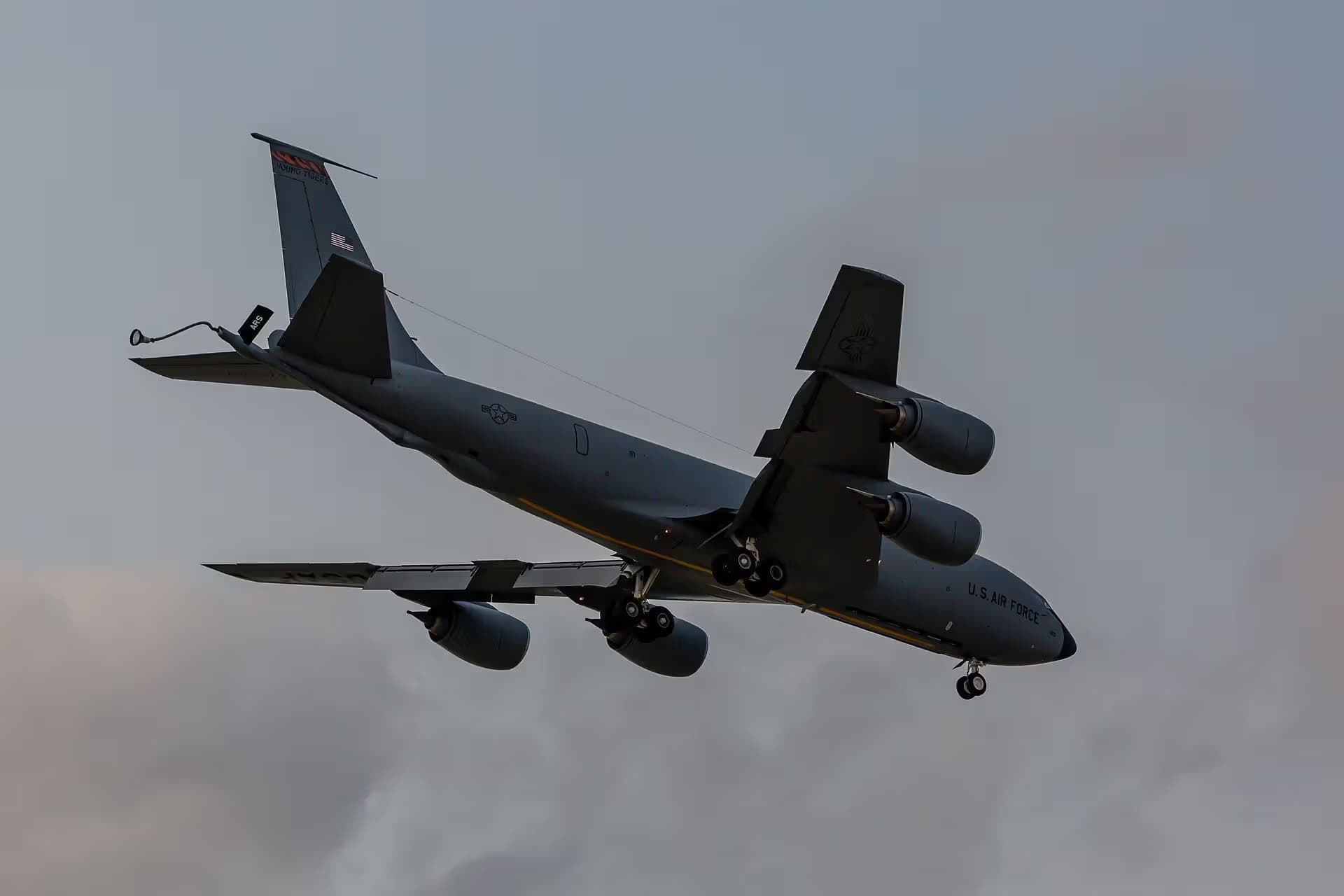 Unidentified — Aircraft