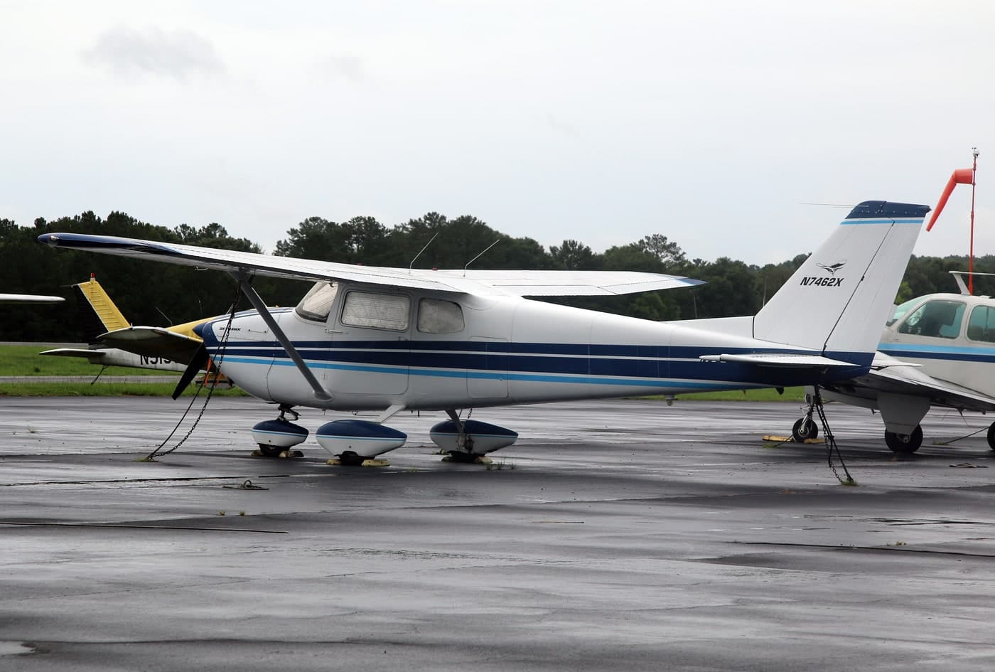 N7462X — Single-engine aircraft