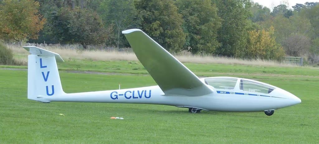G-CLVU — Glider