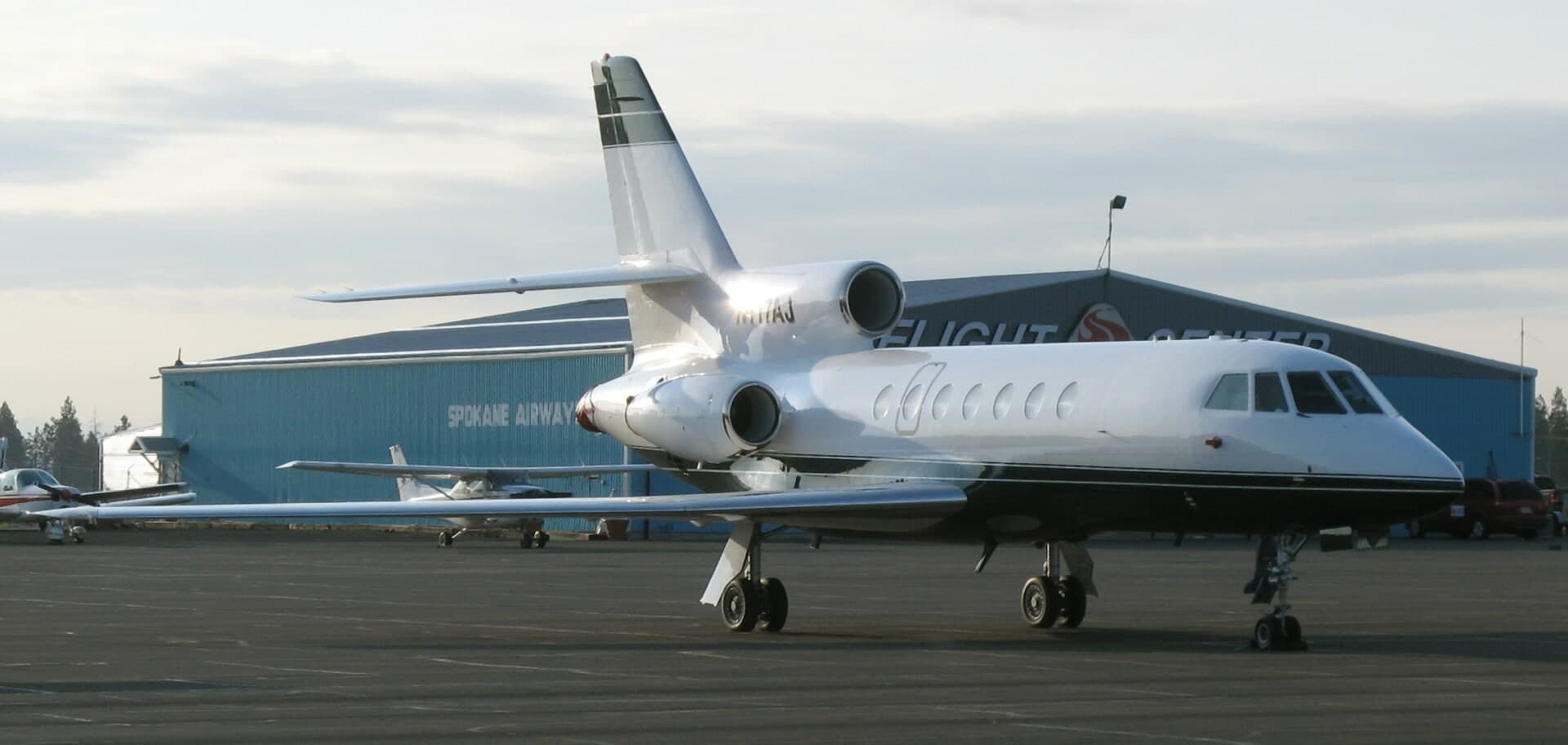 N117AJ — Business jet