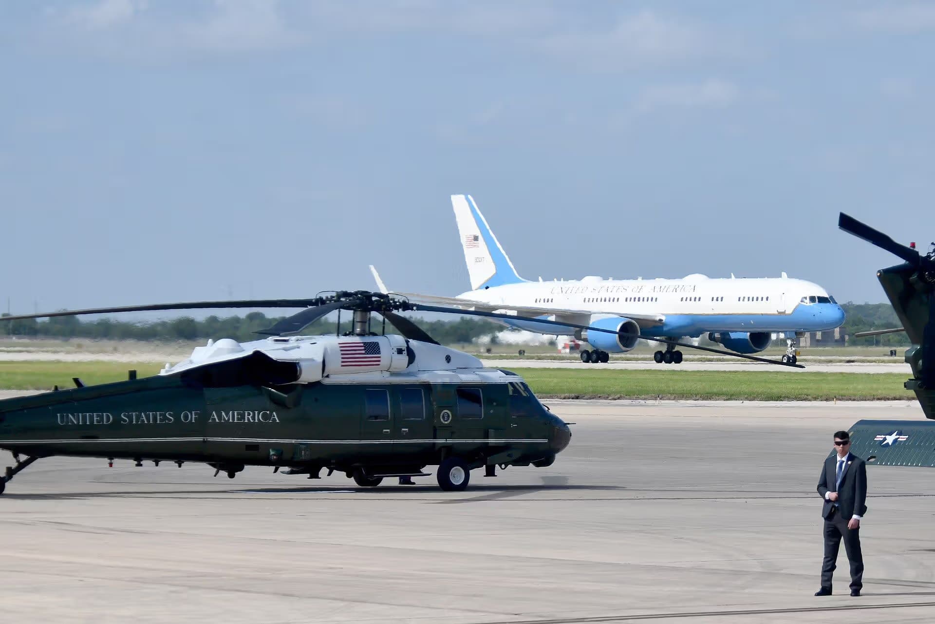 Unidentified — Helicopter