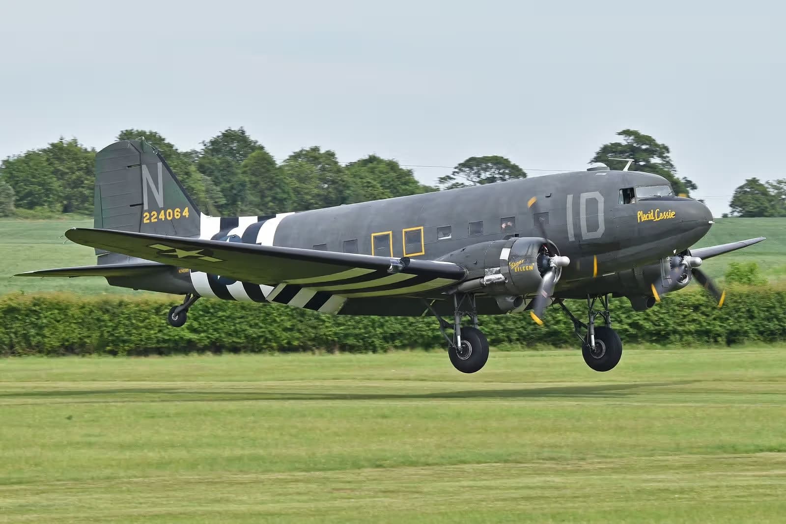 N74589 — Aircraft