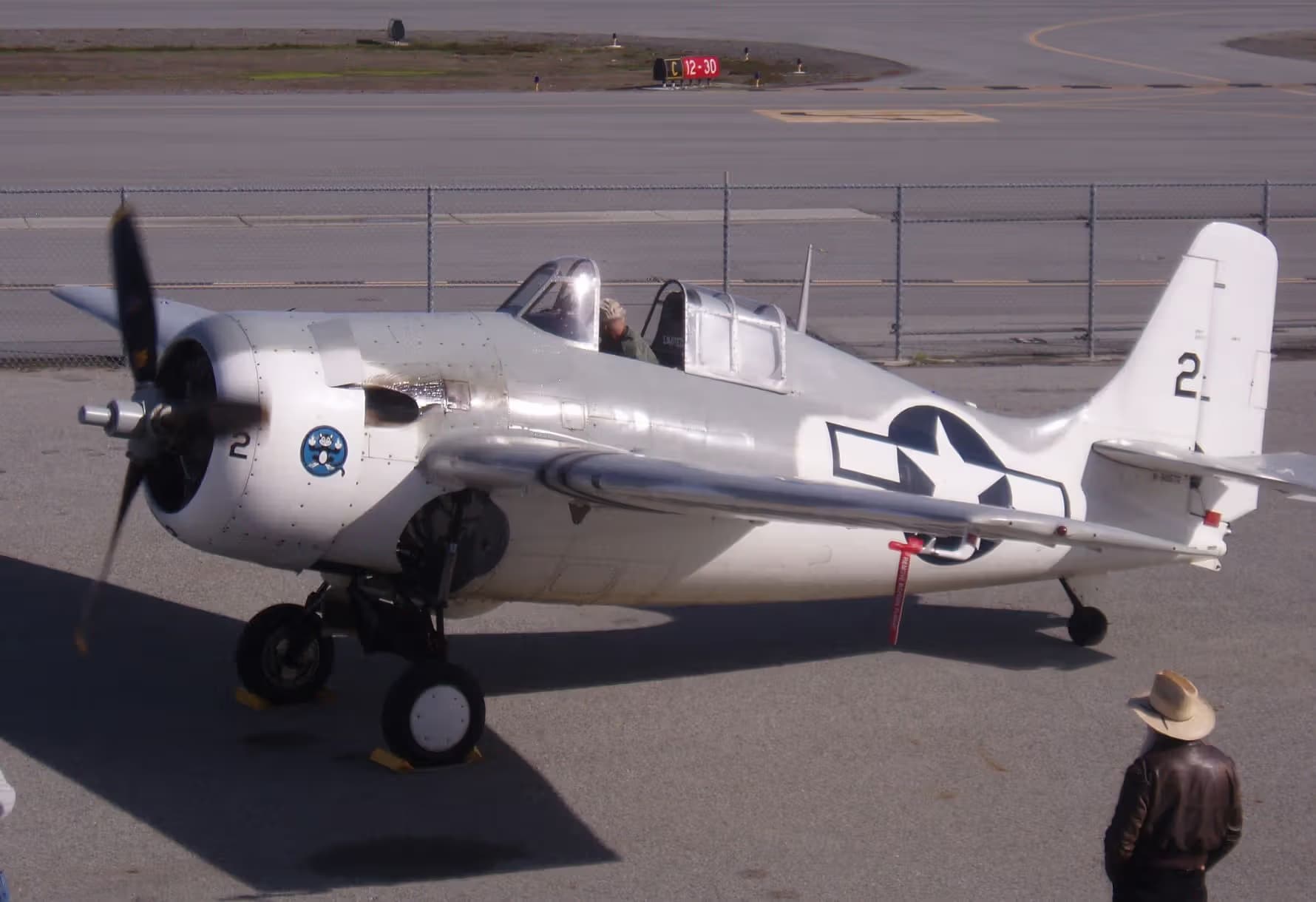 N86572 — Warbird