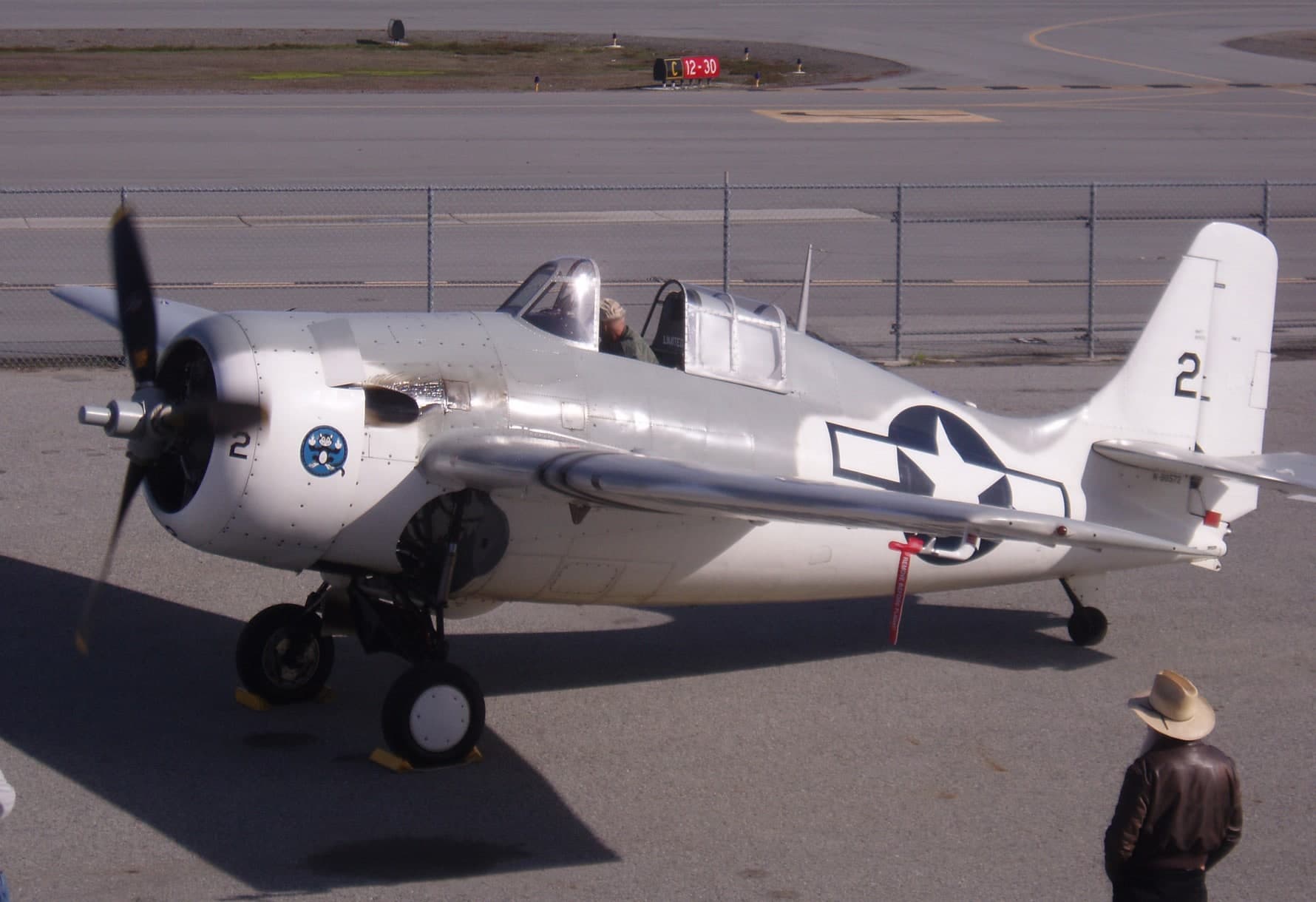 N86572 — Warbird