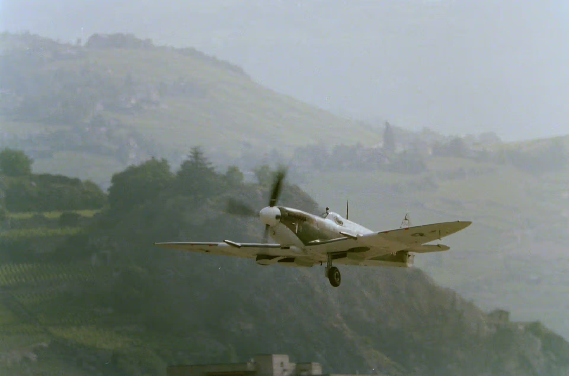 Unidentified — Warbird