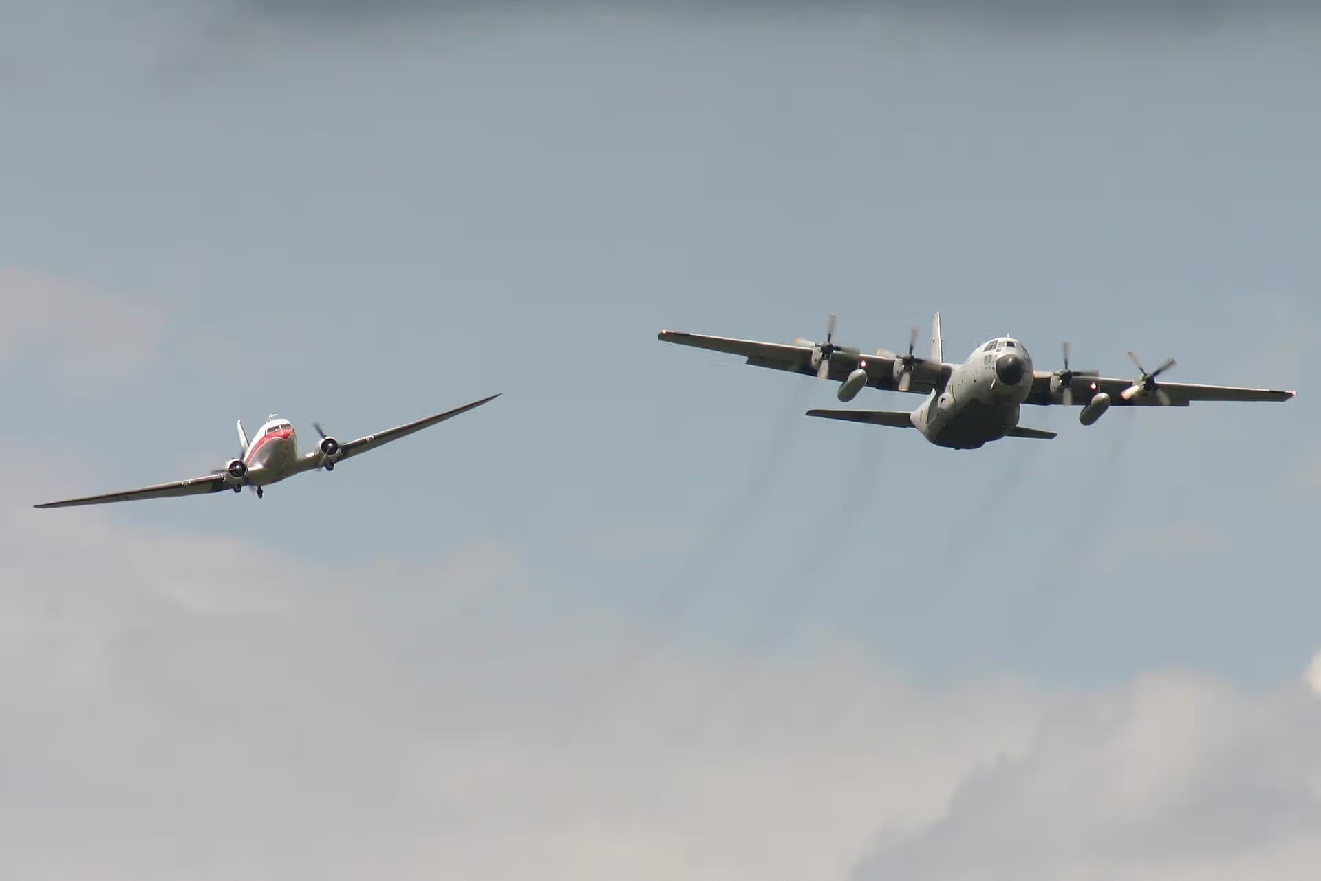 N49AG — Twin-engine aircraft