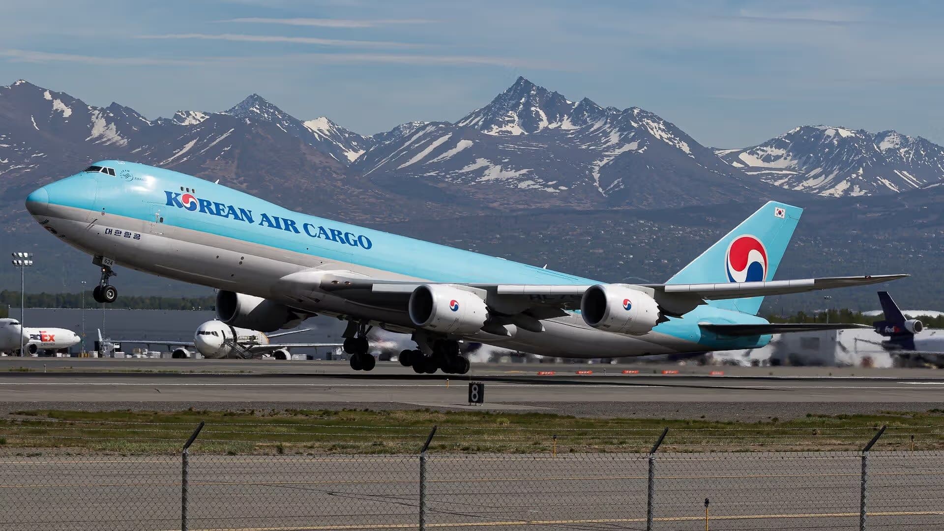 Unidentified — Boeing