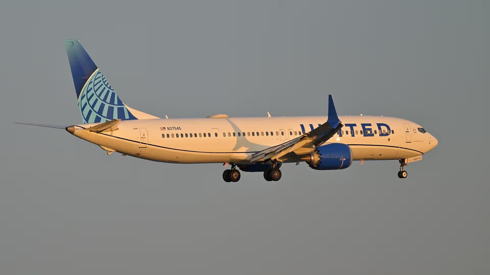N37545 — Boeing