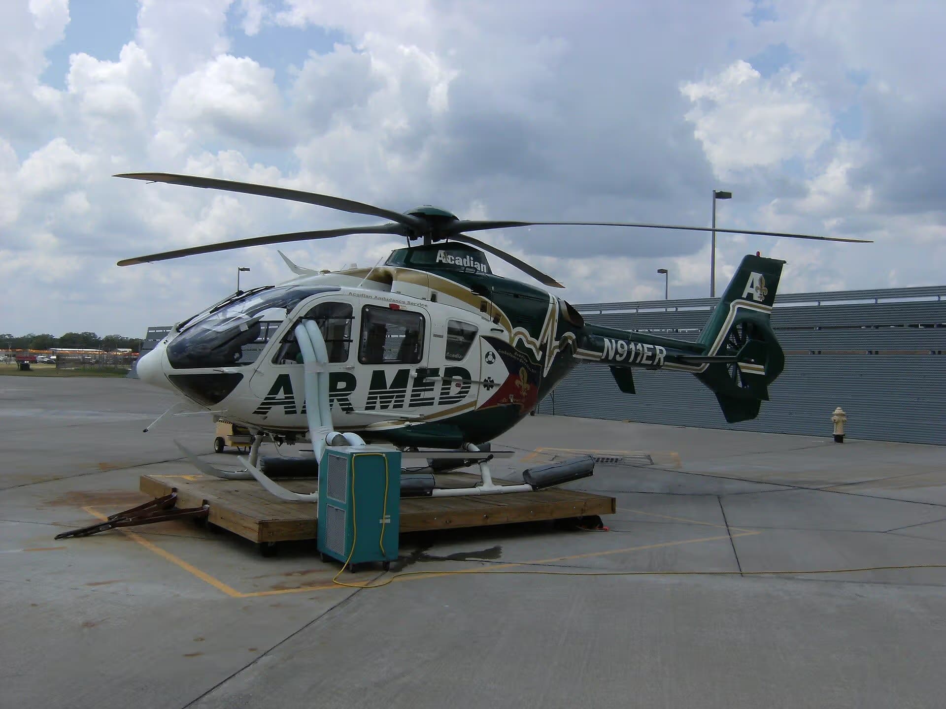 N911ER — Helicopter