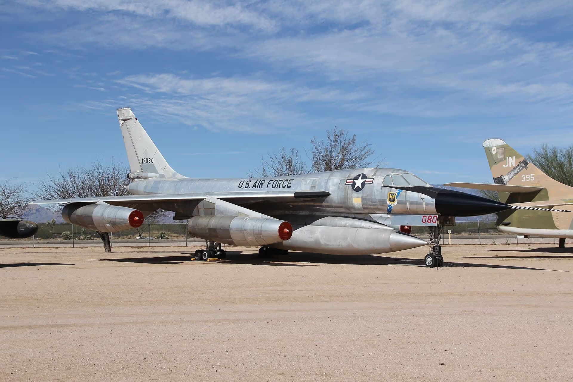 Unidentified — Aircraft