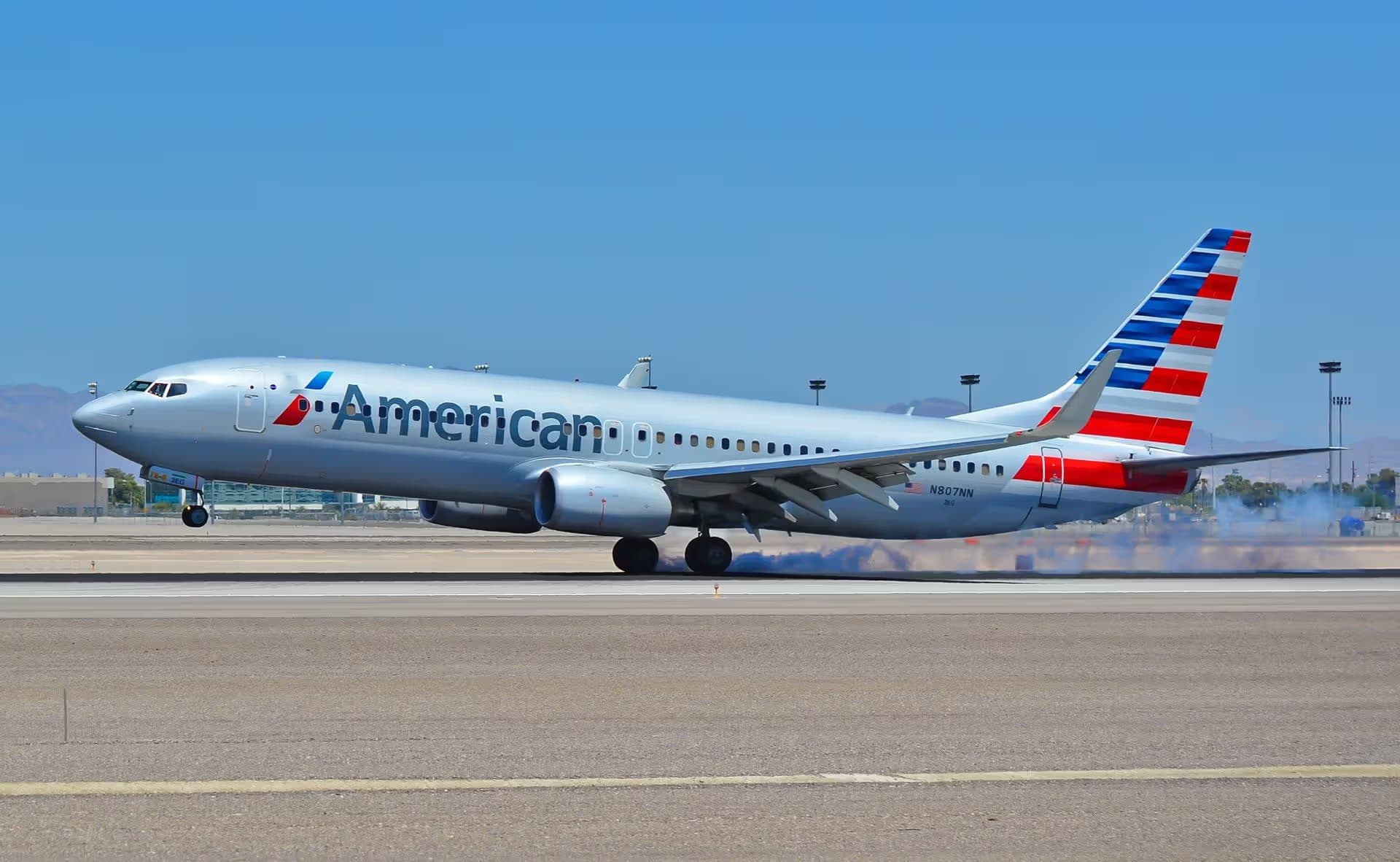 N807NN — Boeing