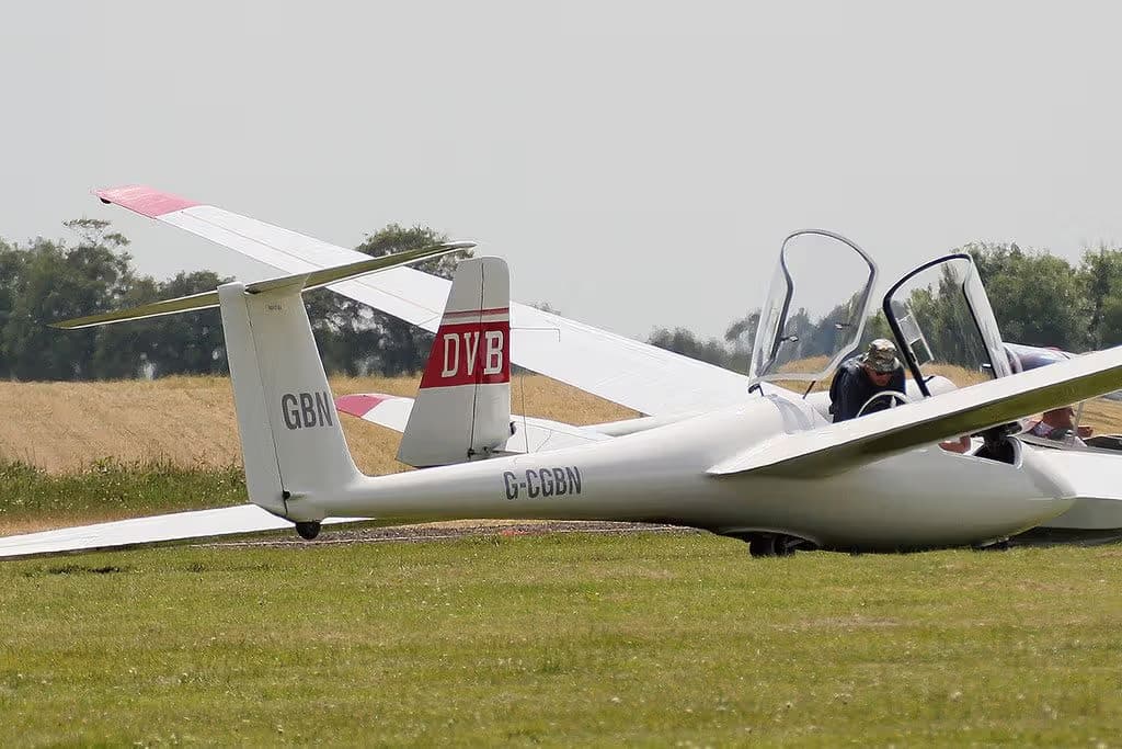 G-CGBN — Glider