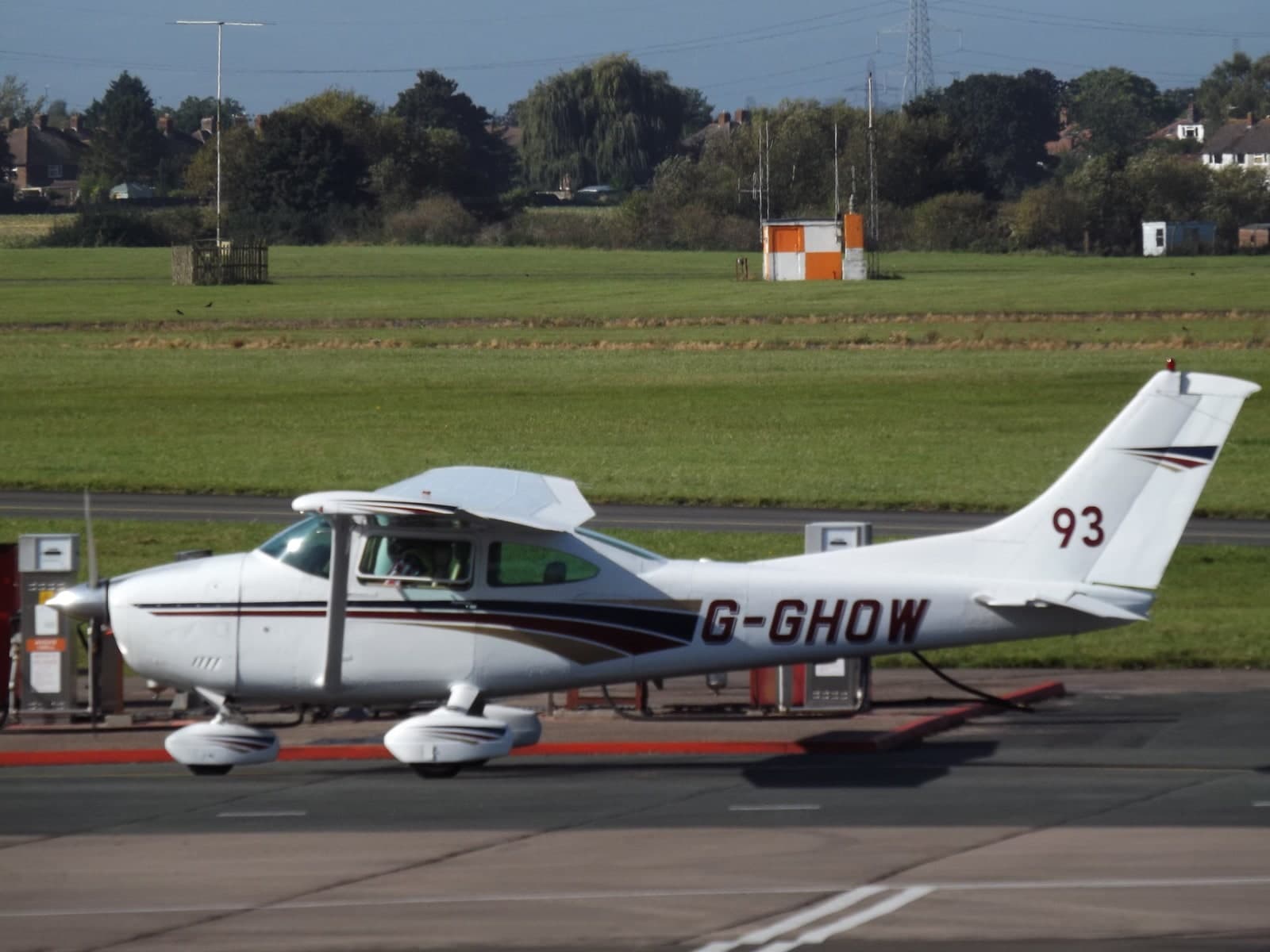 G-GHOW — Cessna