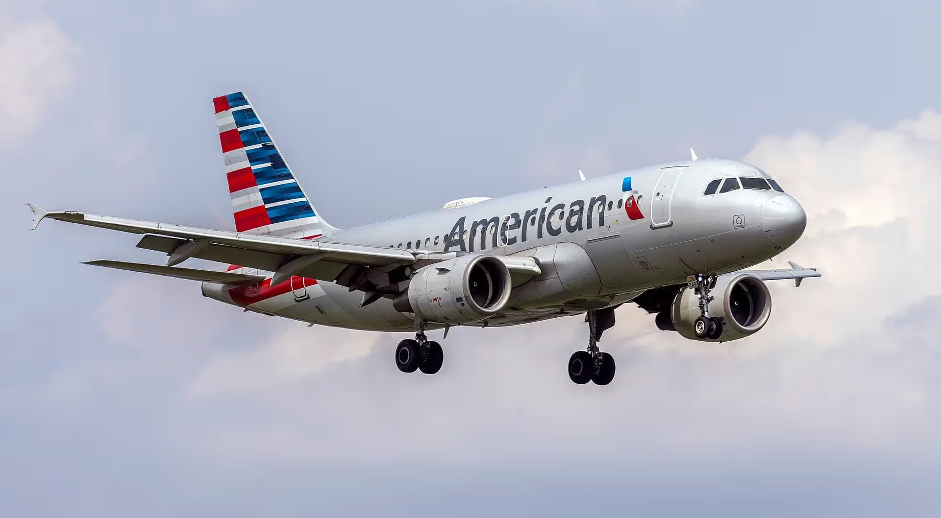 N749US — Airbus