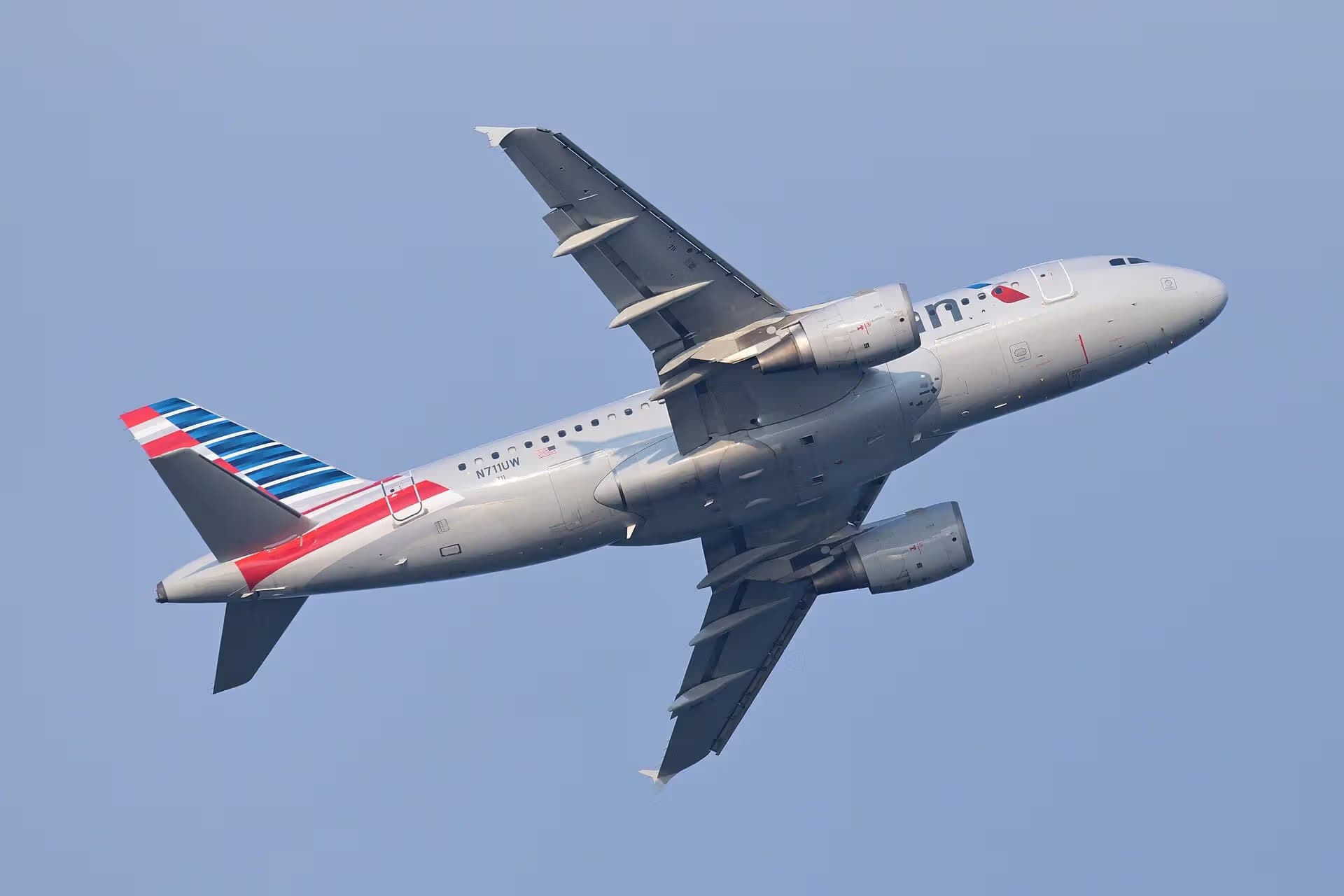 N711UW — Airbus
