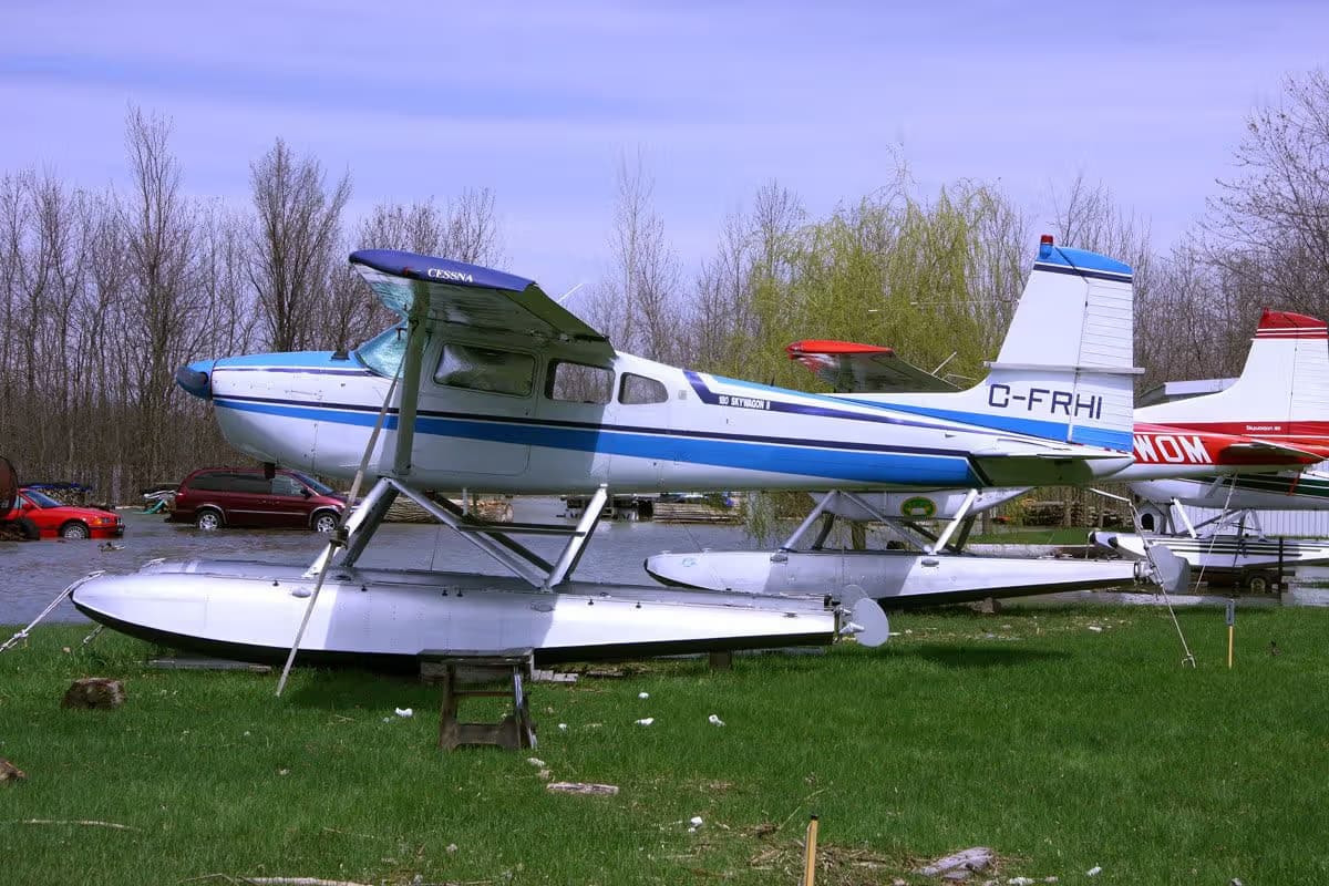 C-FRHI — Cessna