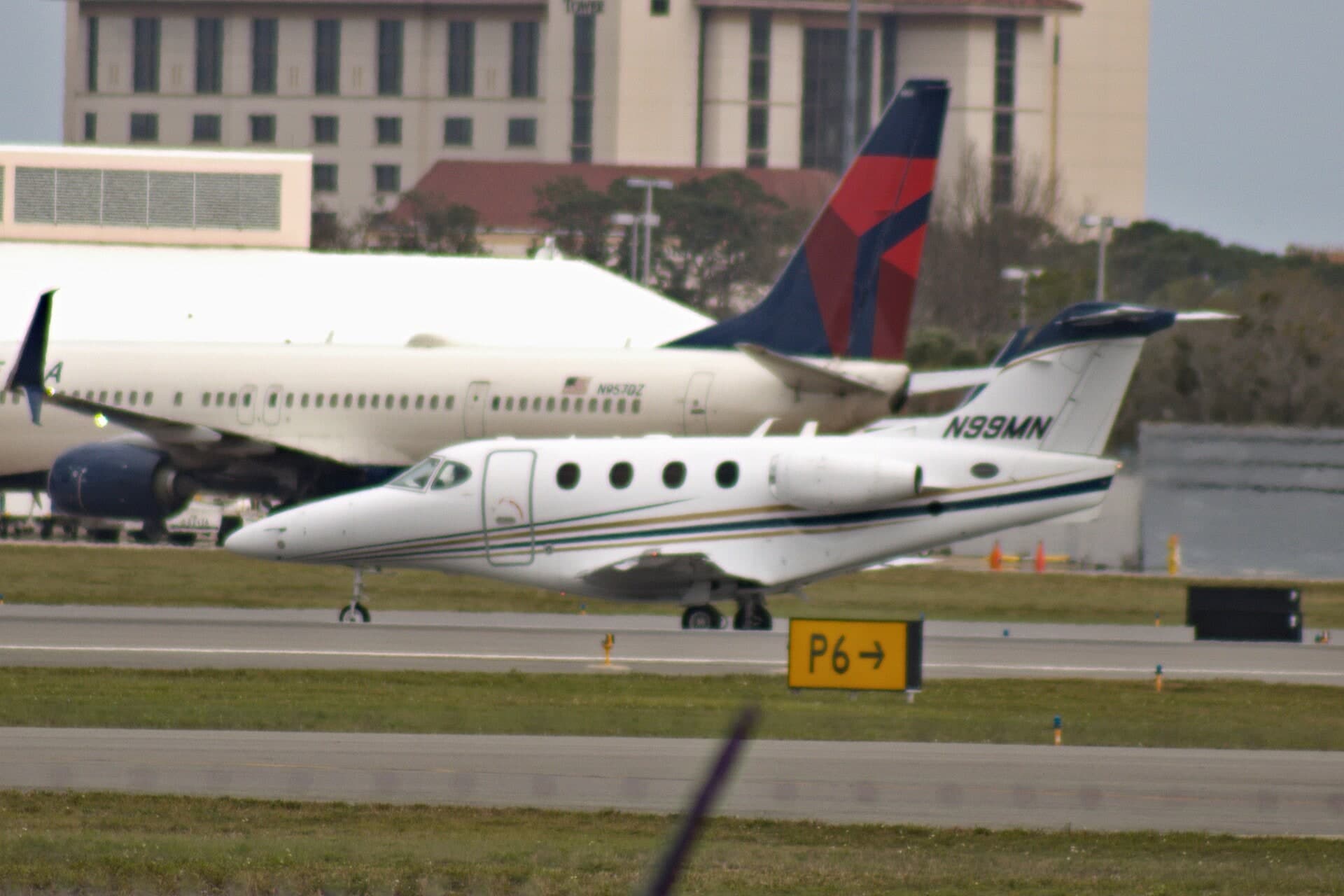 N99MN — Business jet