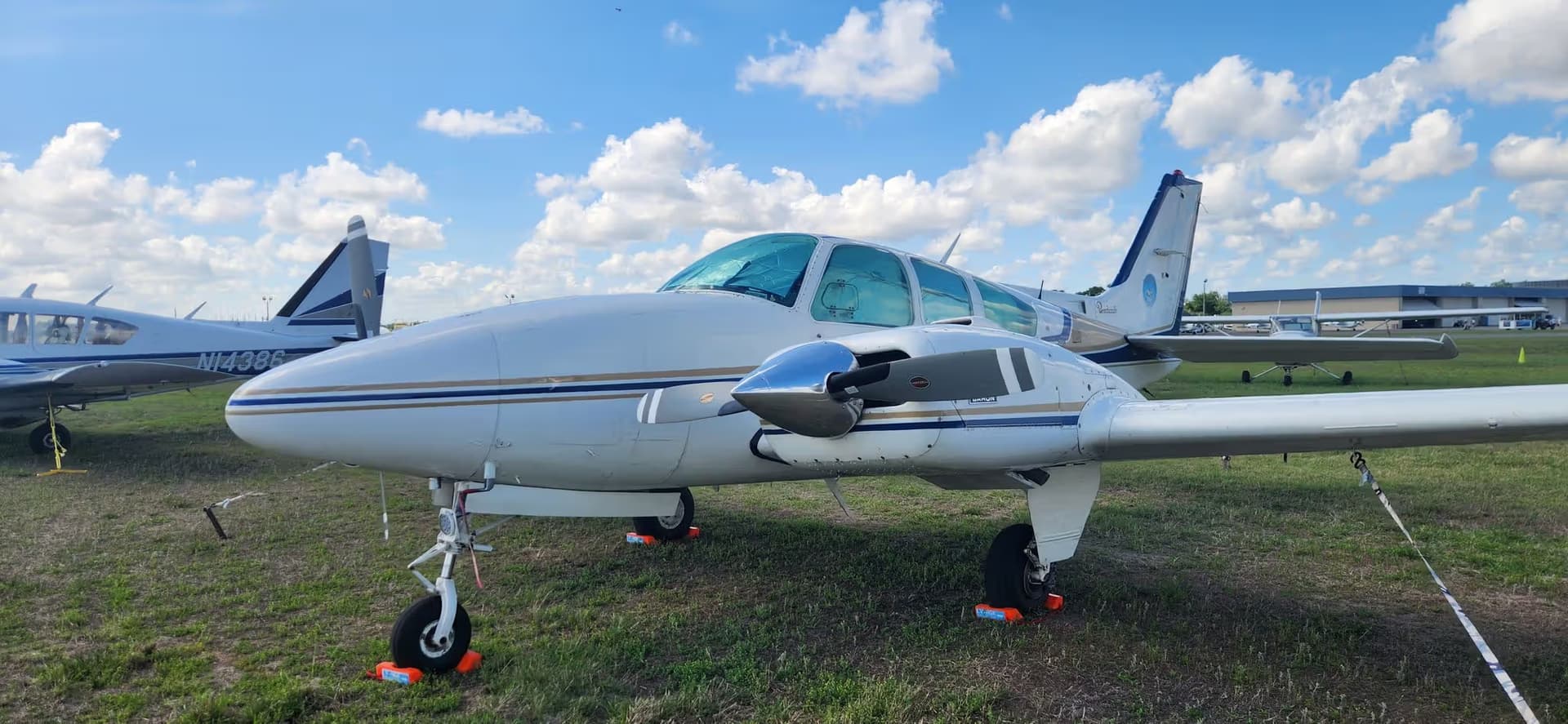 N14386 — Piper Apache PA-23-250 at Lakeland Linder Intl