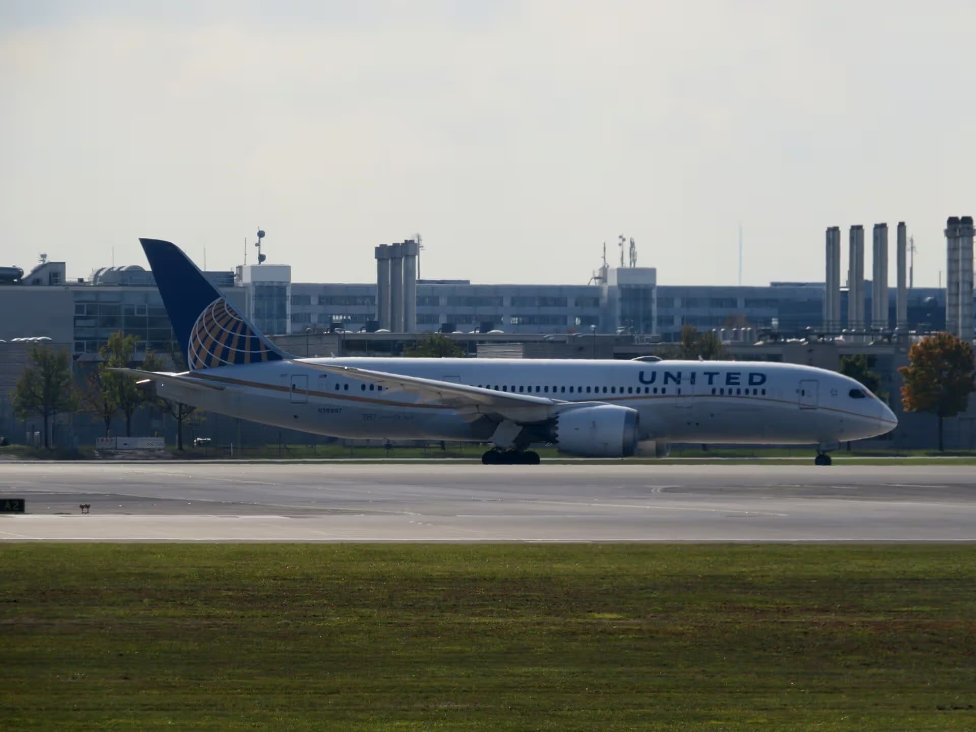 N29907 — Boeing at Munich Airport