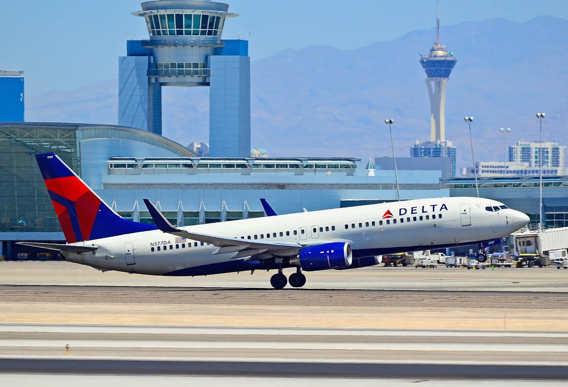 N377DA — Boeing