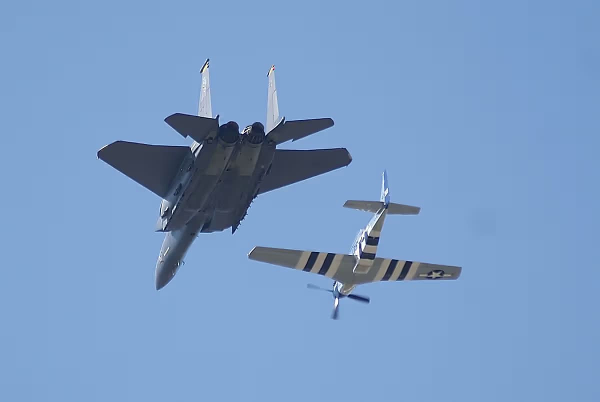 Unidentified — Warbird