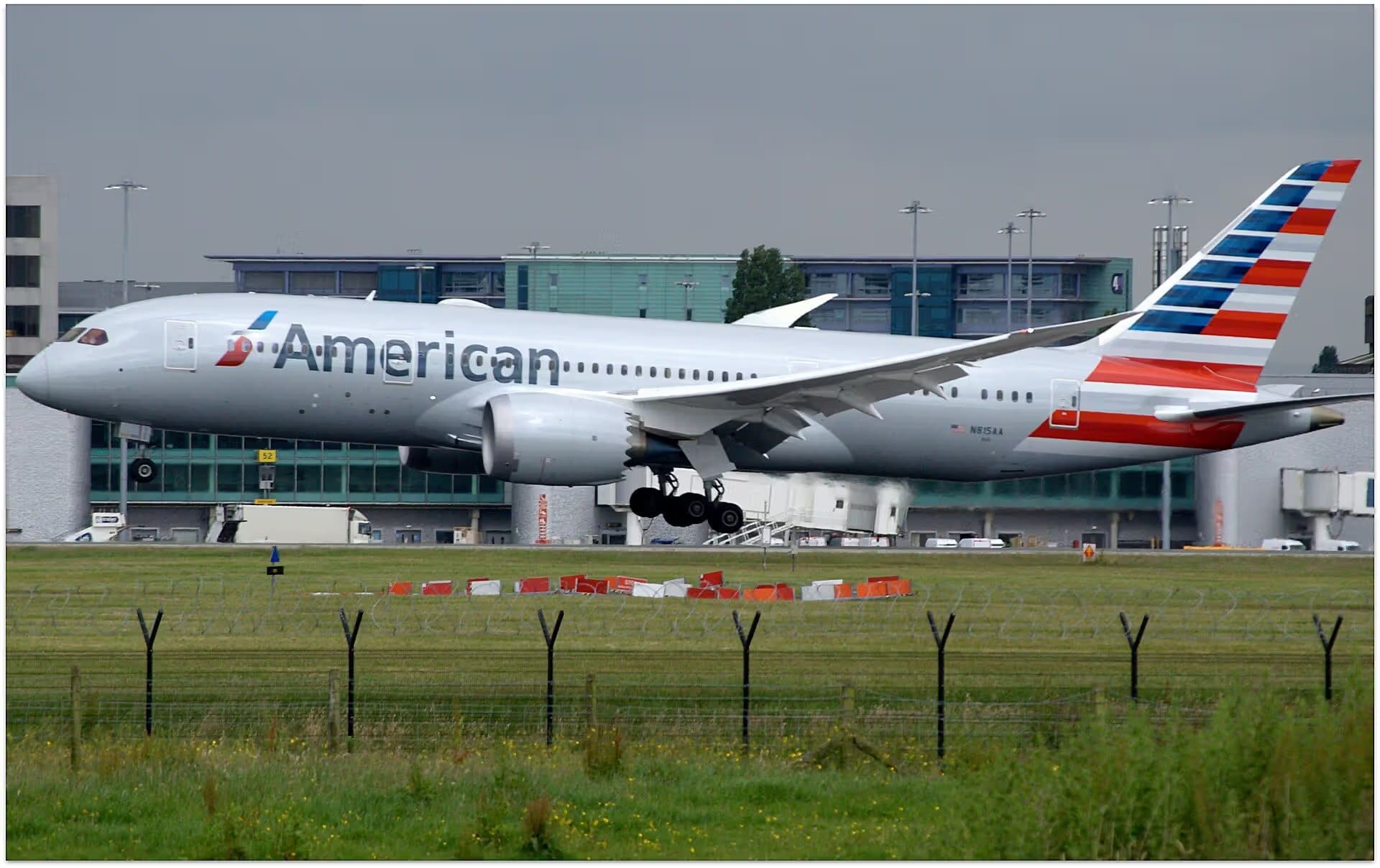 N815AA — Boeing