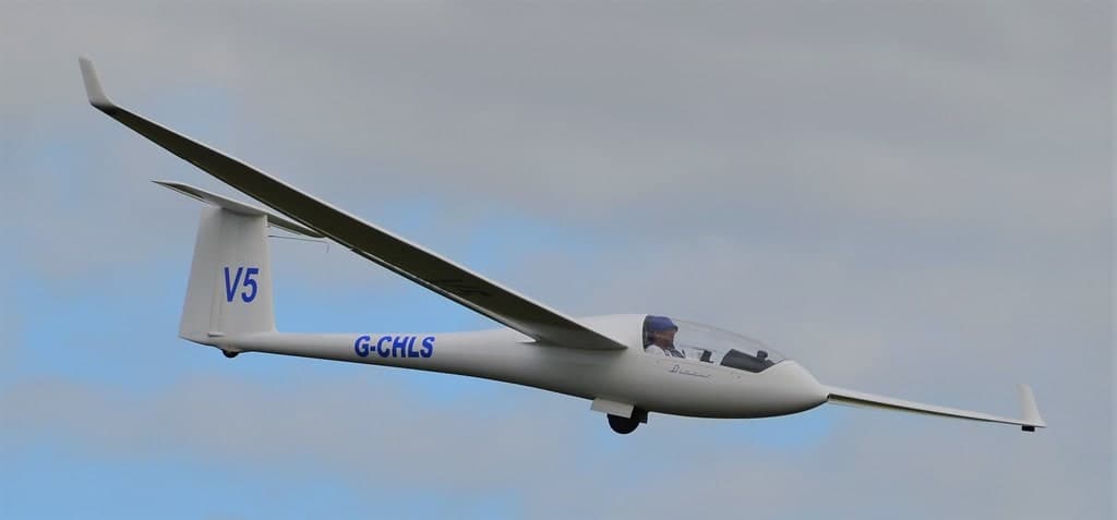 G-CHLS — Glider