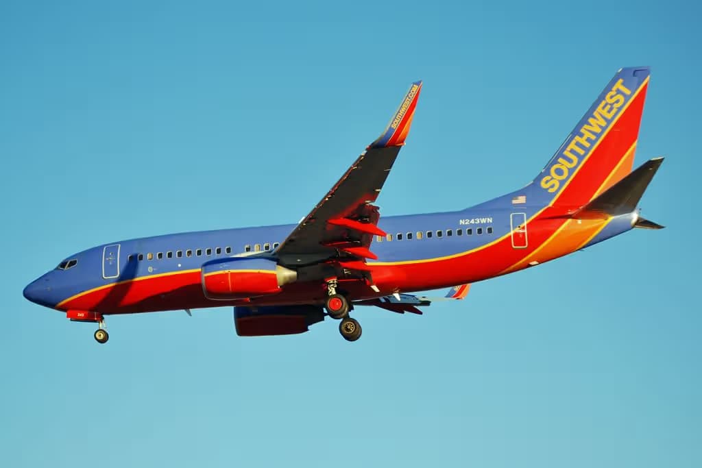 N243WN — Boeing