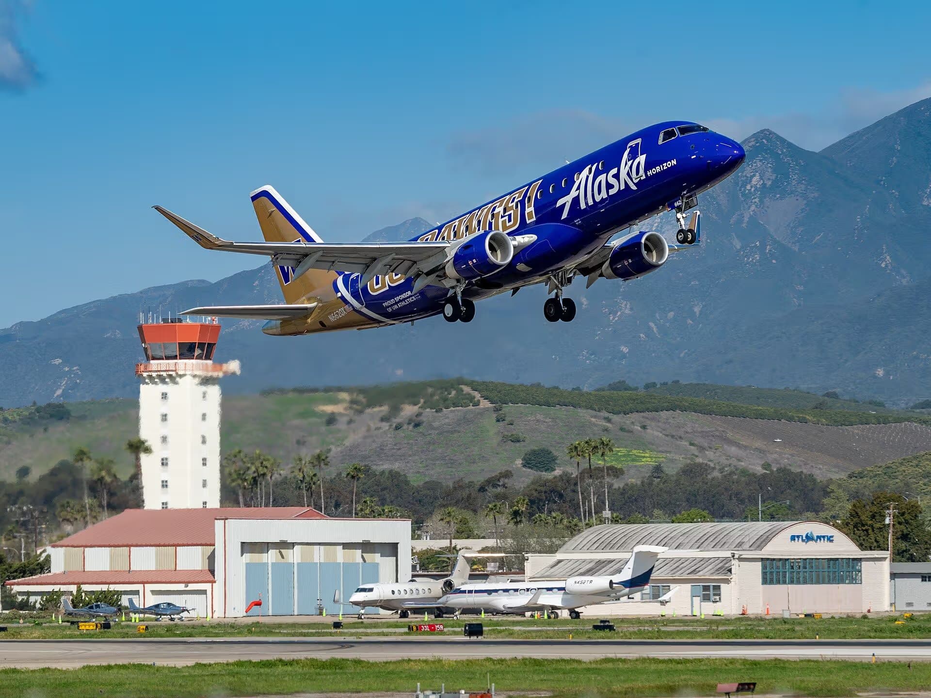 N662QX — Embraer