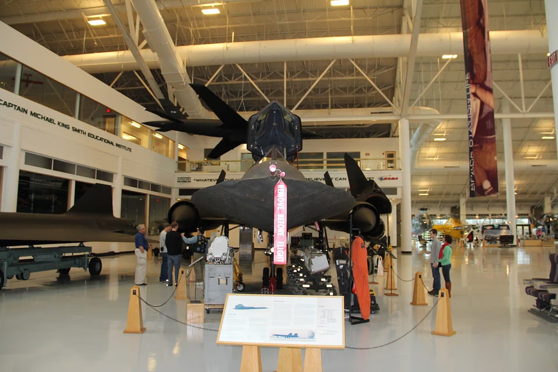 Unidentified — Lockheed
