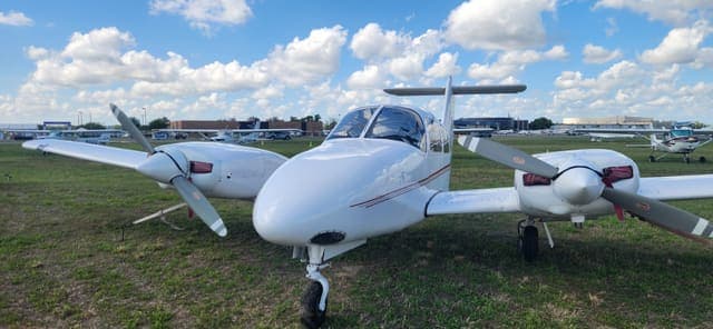 N885FT — Piper PA-44-180 Seminole