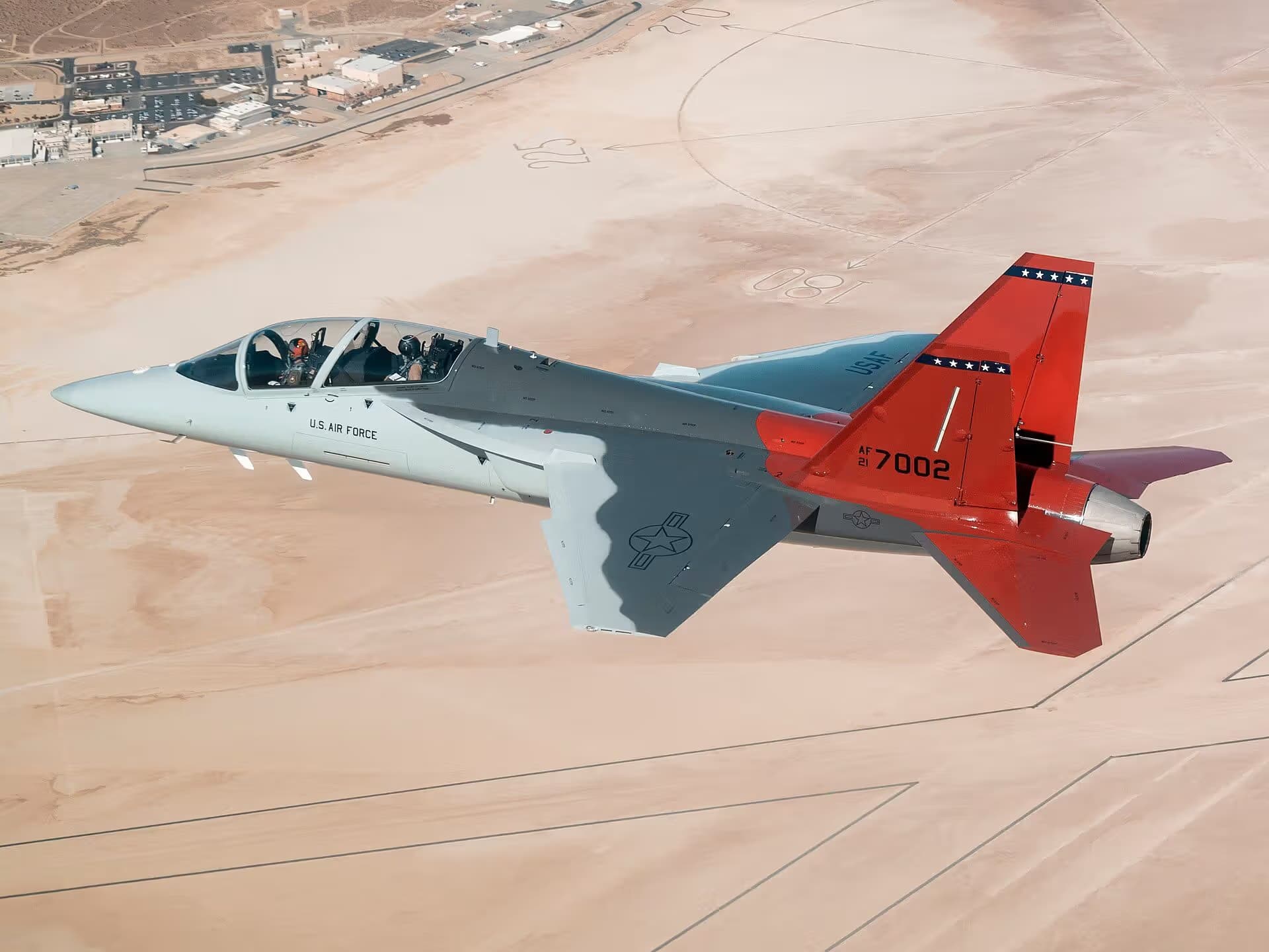 Unidentified — Aircraft at Edwards Air Force Base