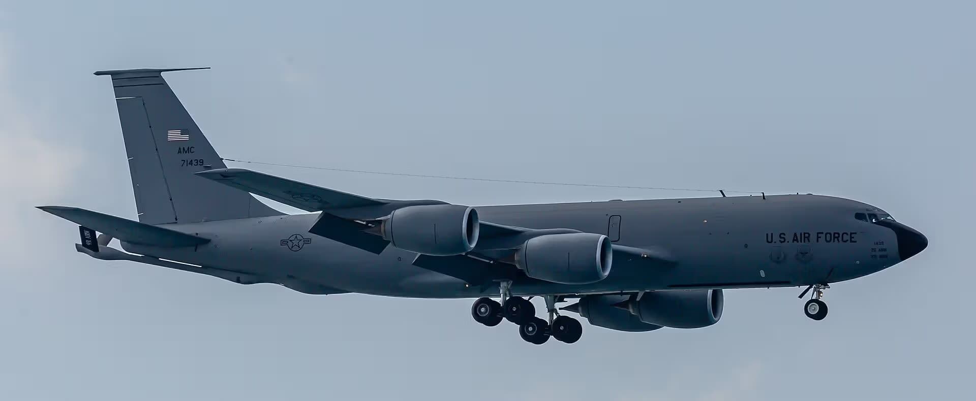 Unidentified — Boeing
