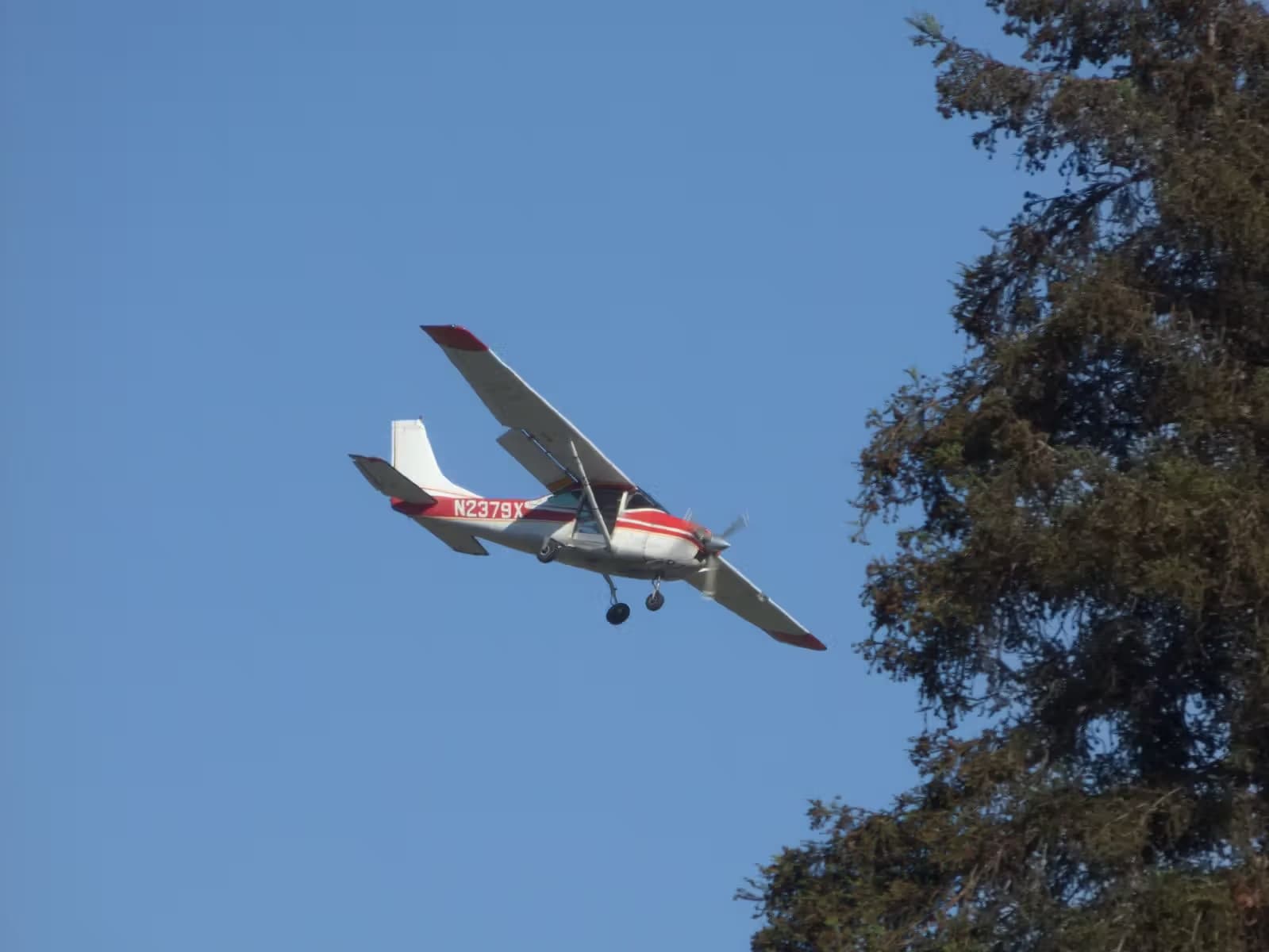 N2379X — Cessna