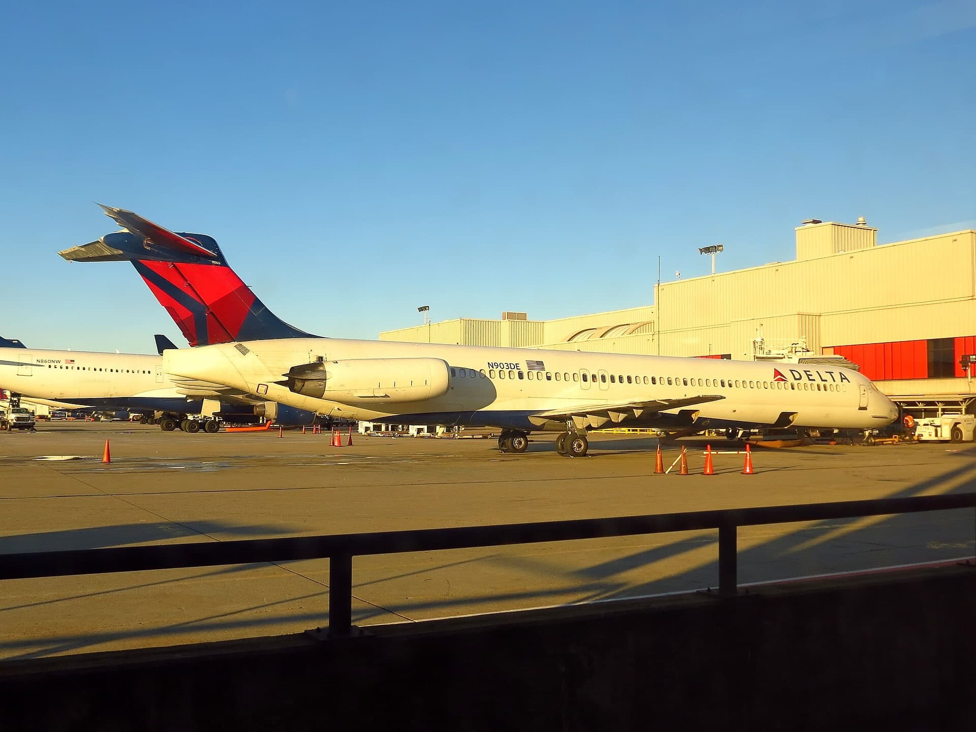 N903DE — Aircraft