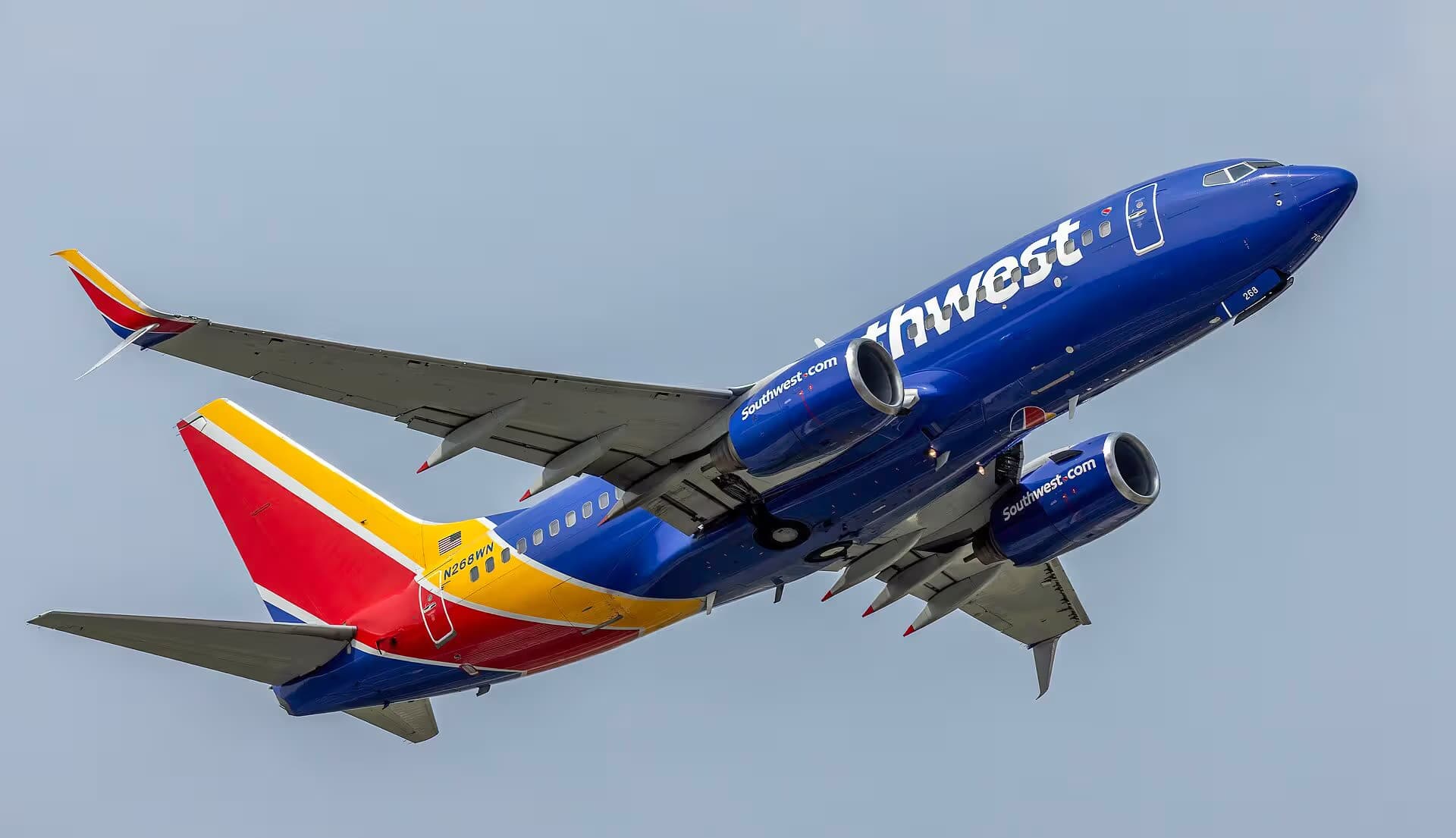 N268WN — Boeing