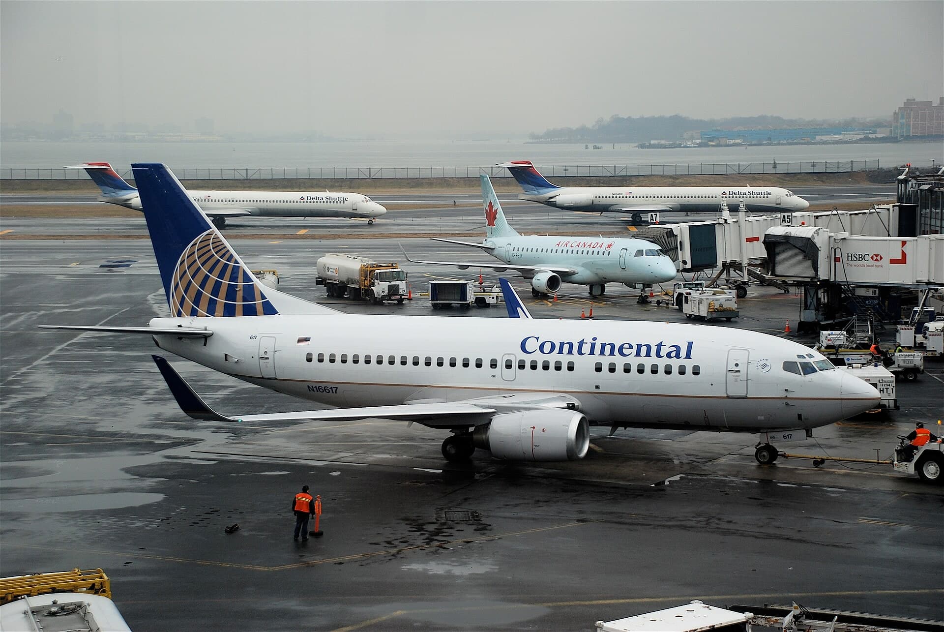 N16617 — Boeing